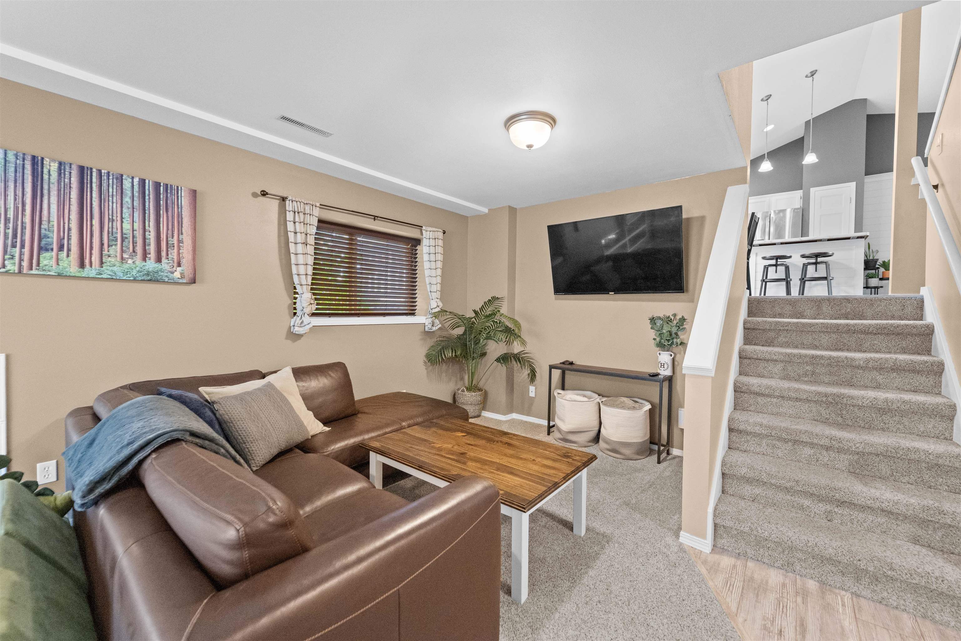 120 Stonefield Circle