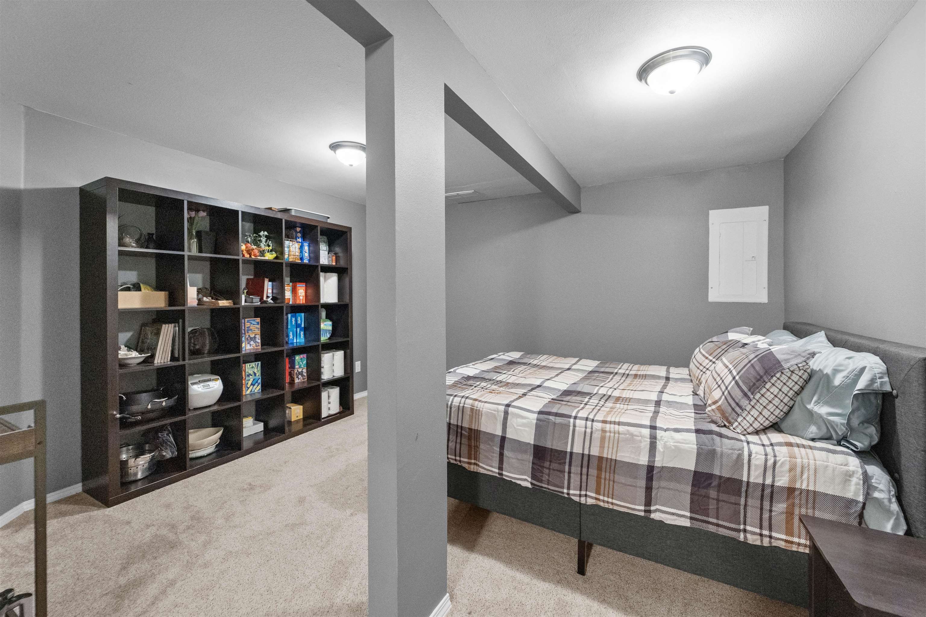 120 Stonefield Circle