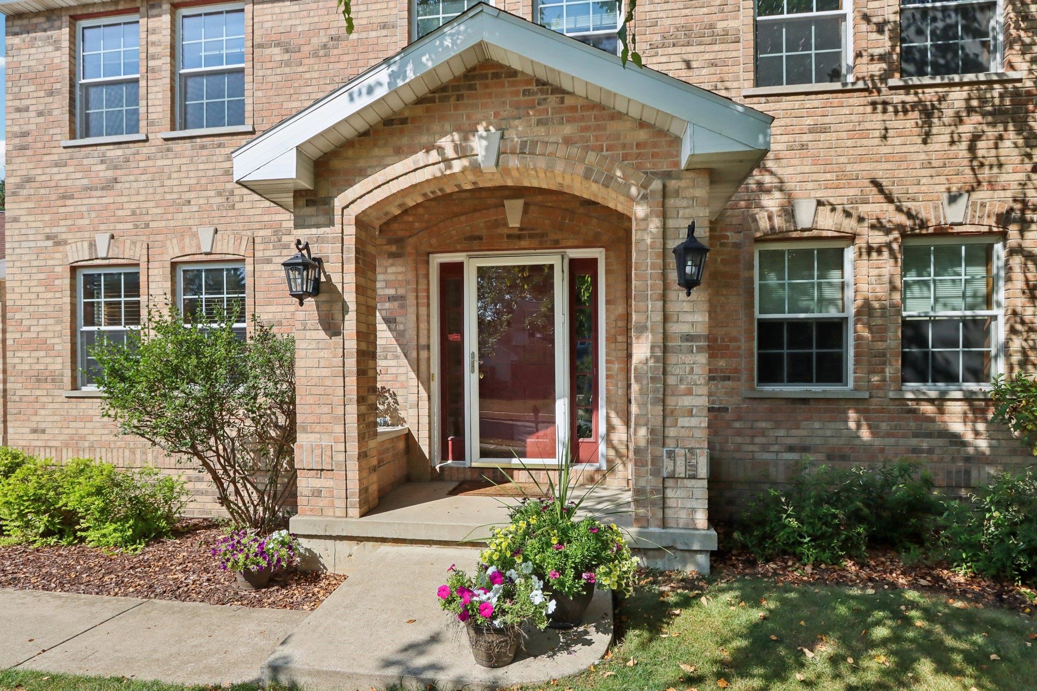 7334 Countrywood Lane