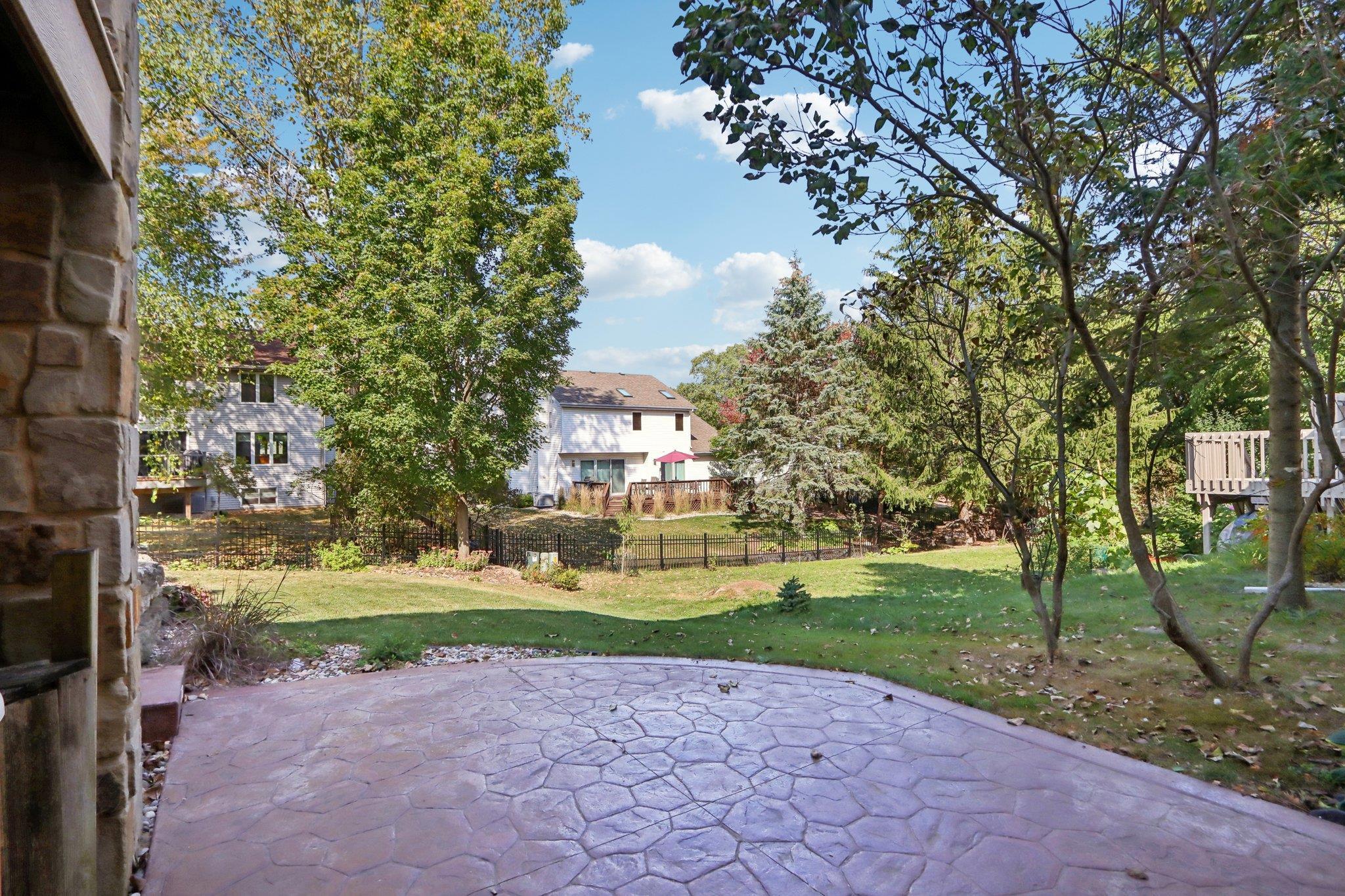 7334 Countrywood Lane