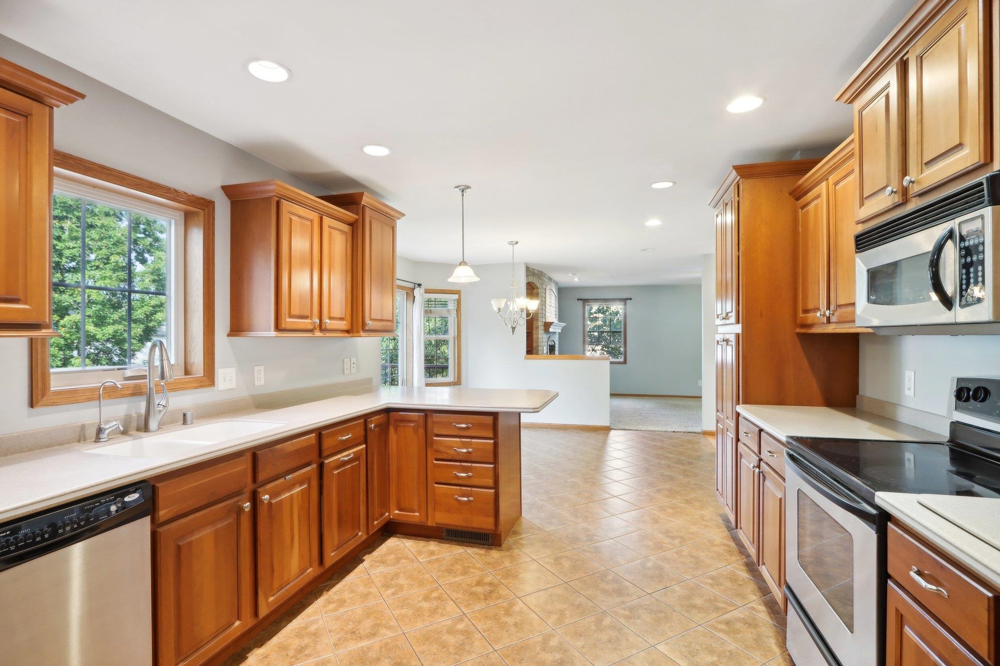 7334 Countrywood Lane