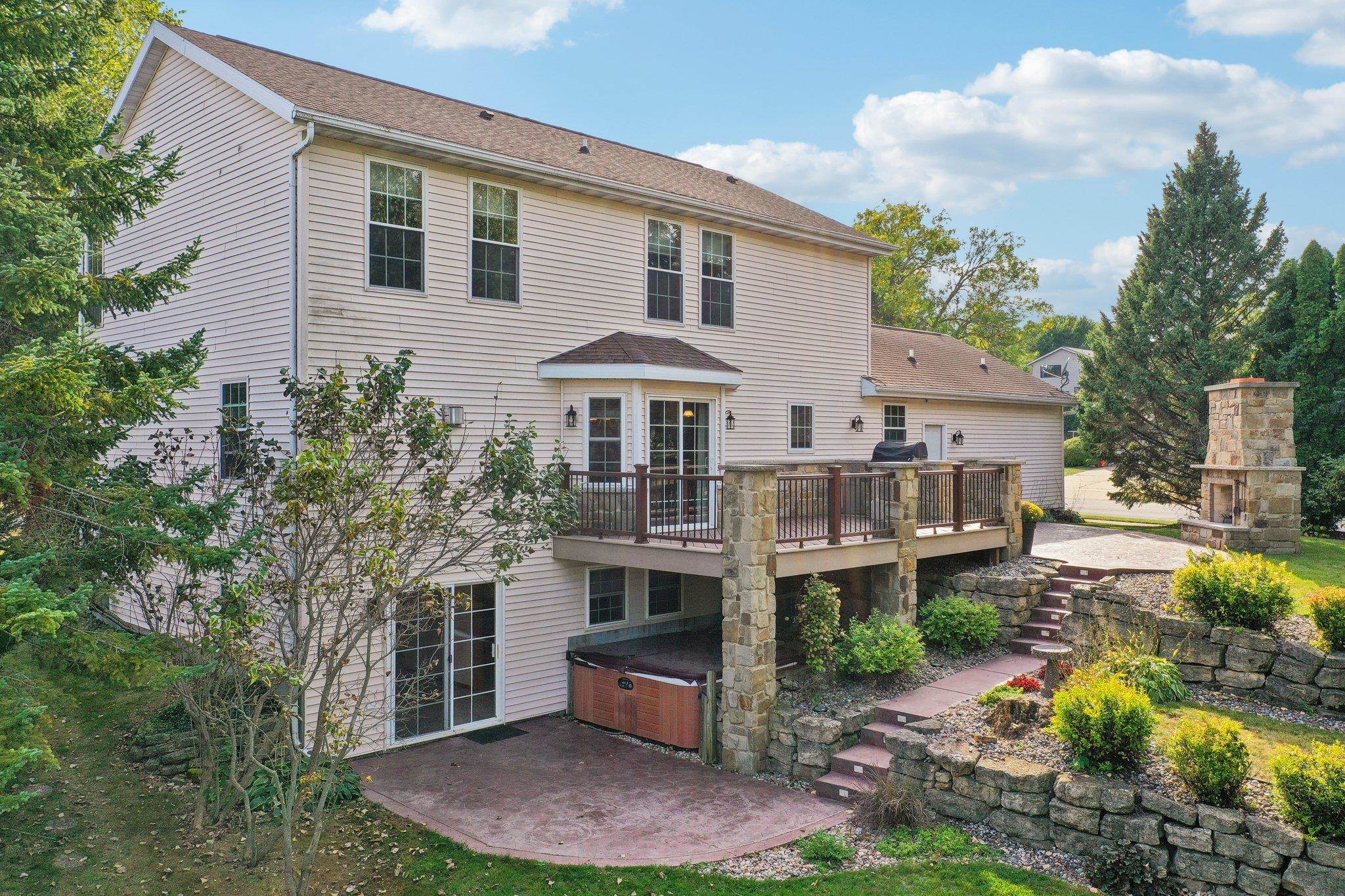 7334 Countrywood Lane