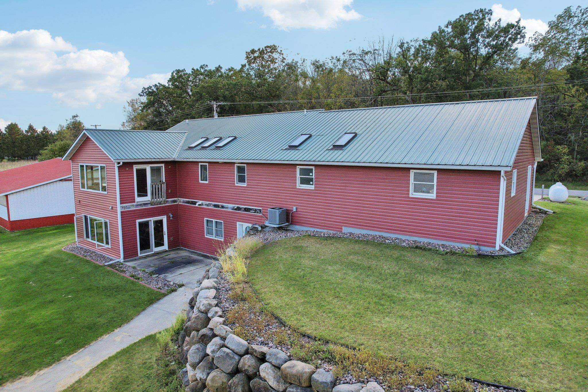 3854 Deerfield Road