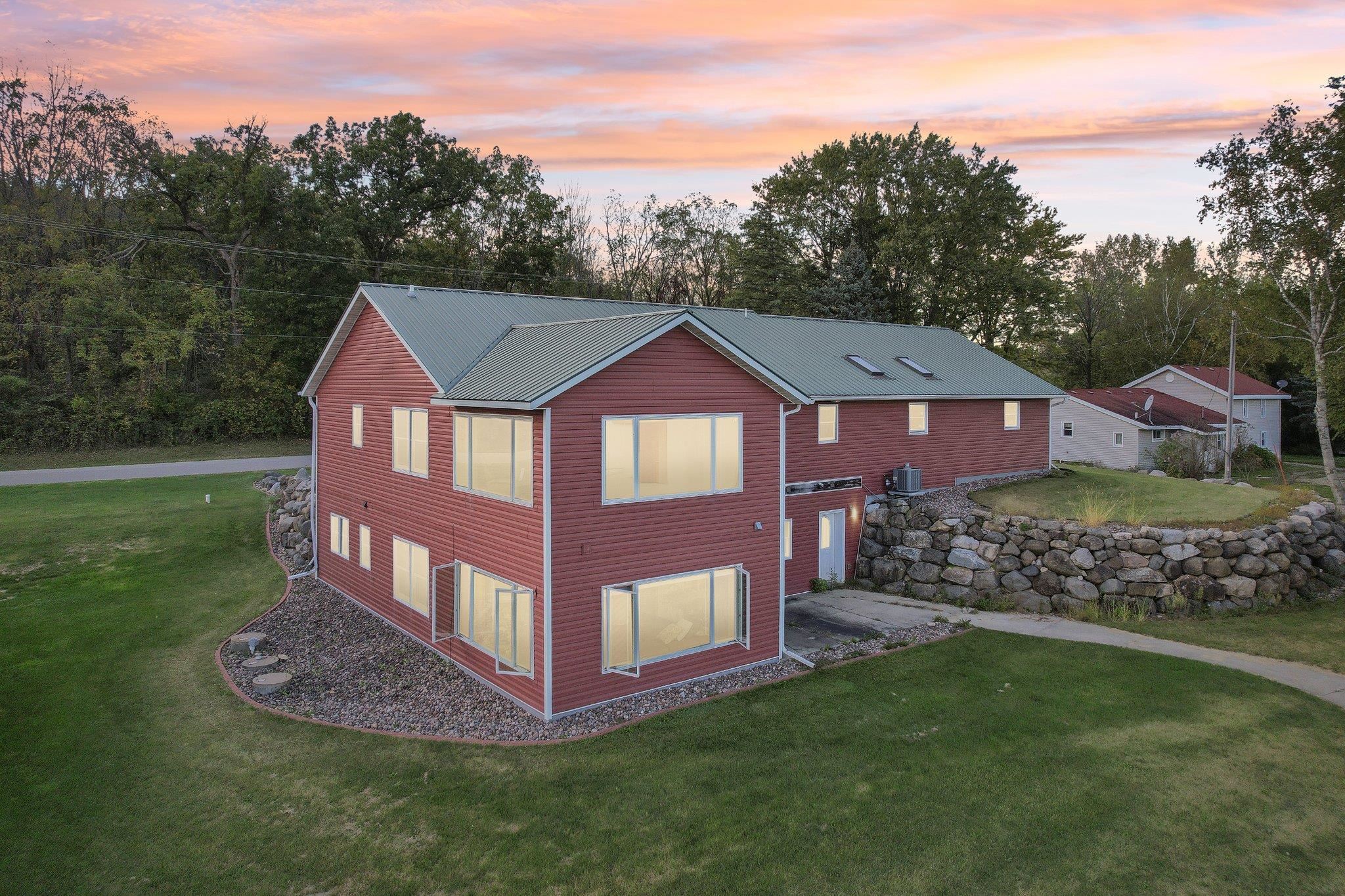 3854 Deerfield Road