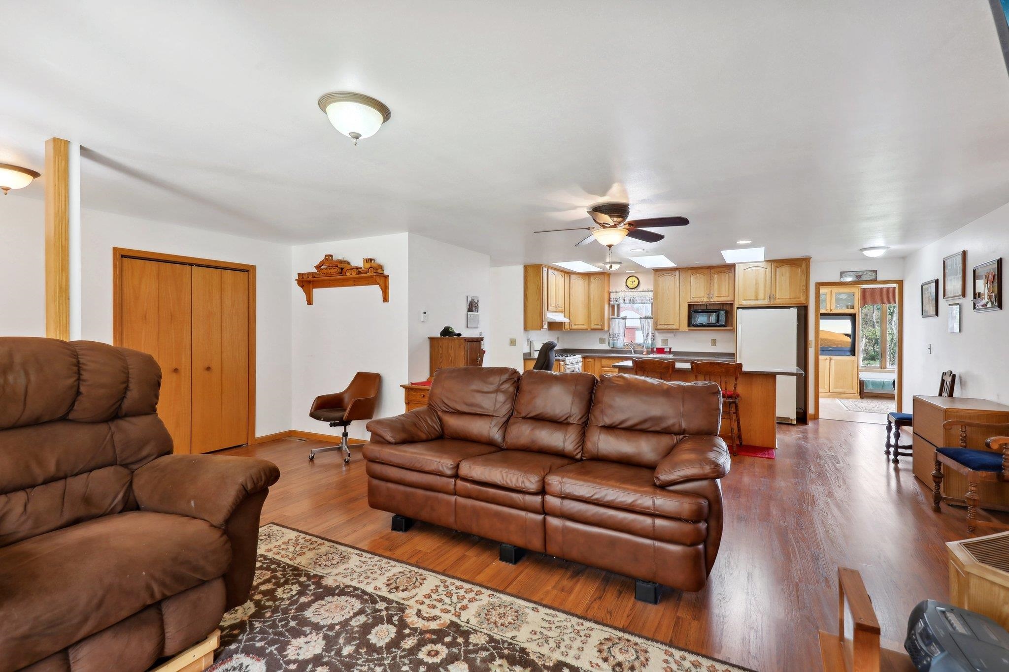 3854 Deerfield Road