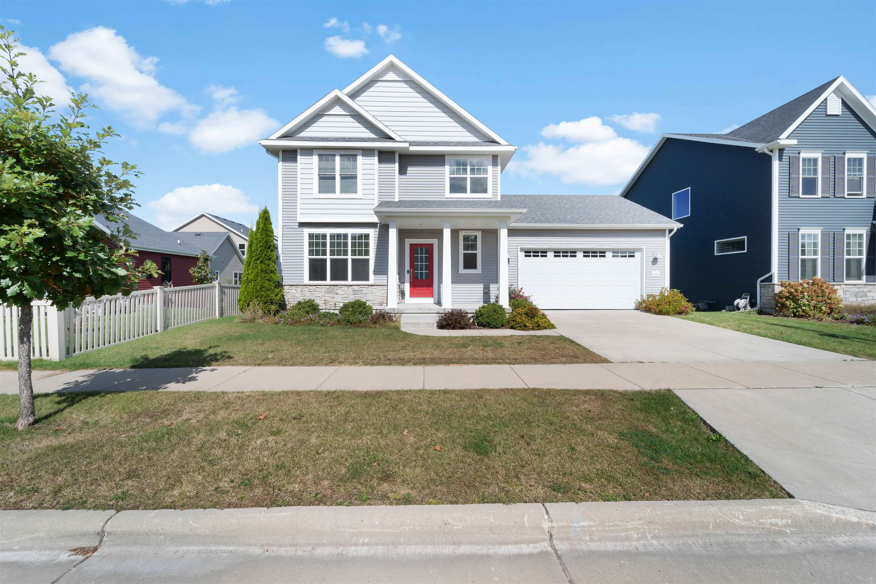 9634 Sweet Autumn Drive