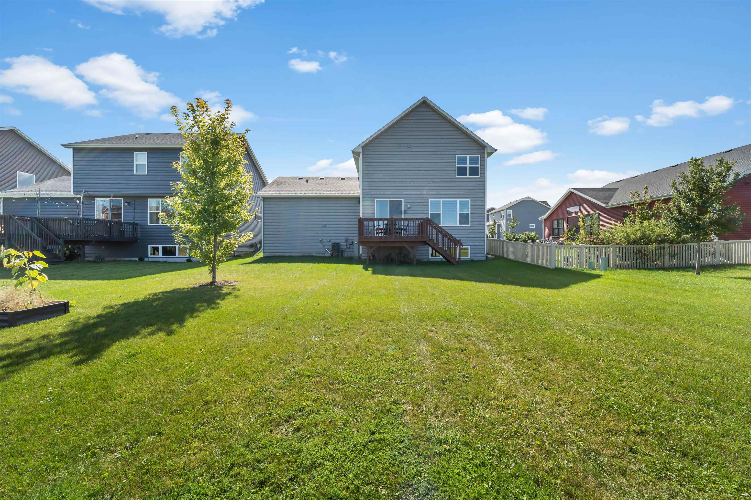 9634 Sweet Autumn Drive