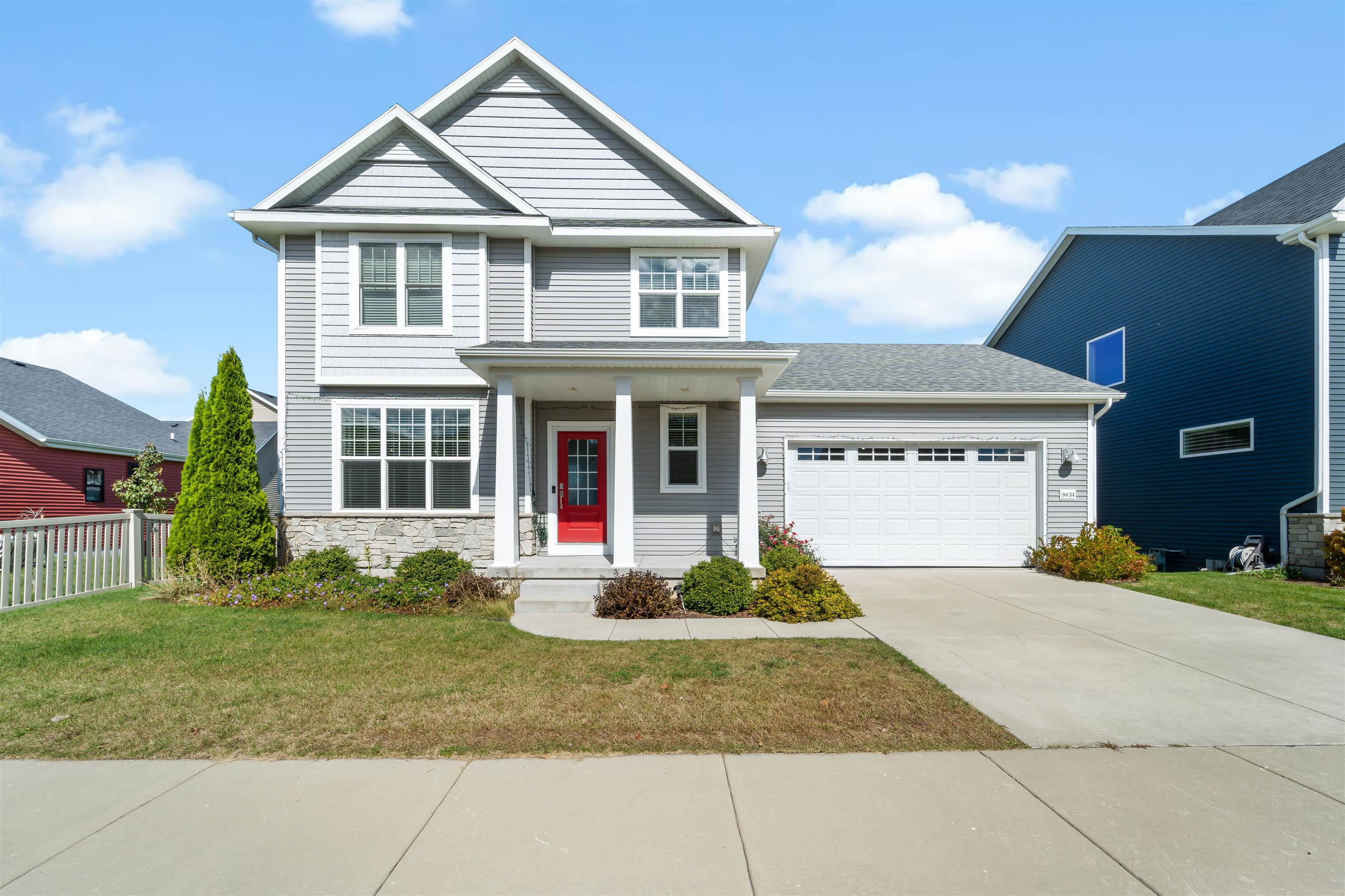 9634 Sweet Autumn Drive