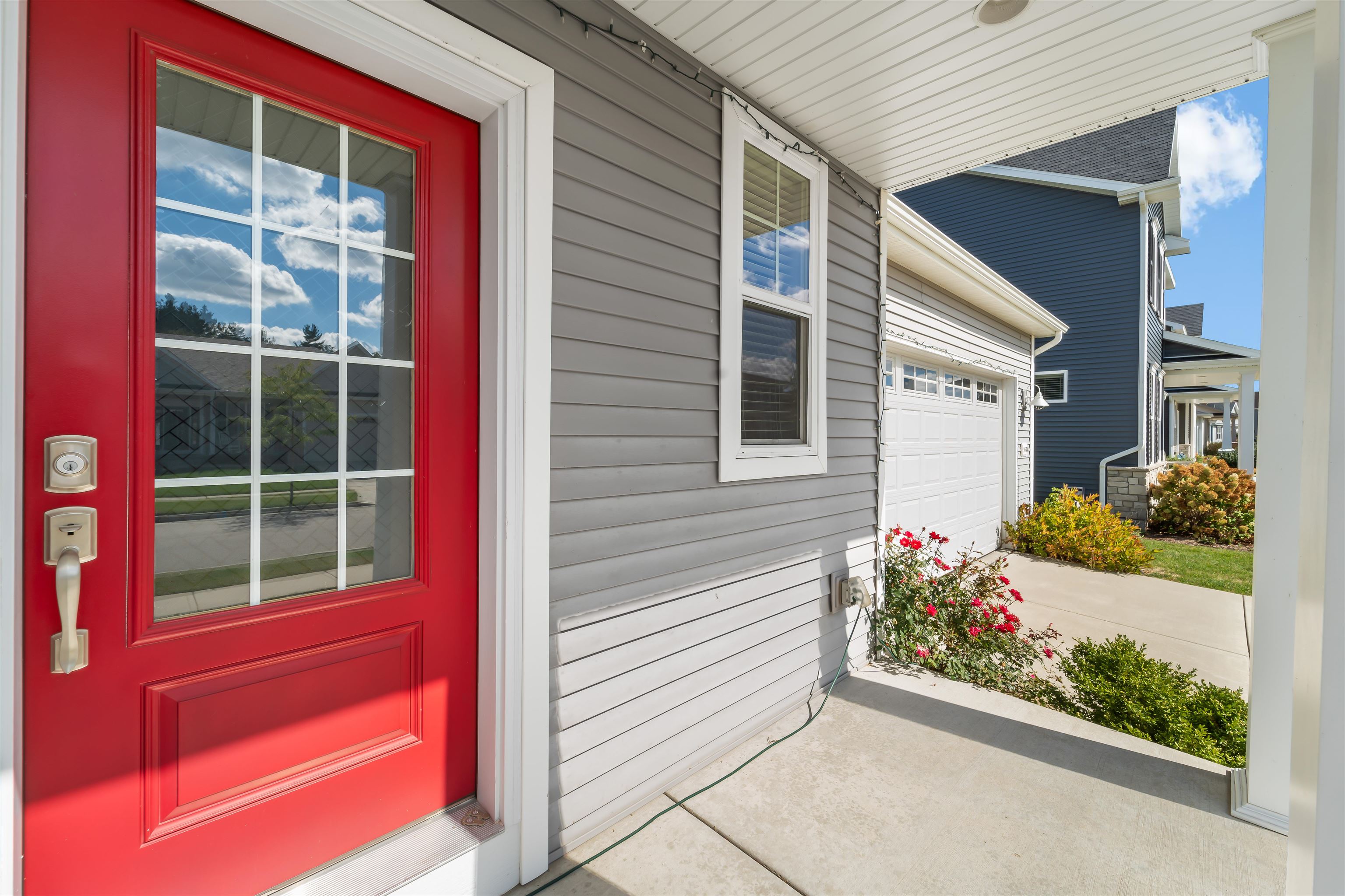 9634 Sweet Autumn Drive