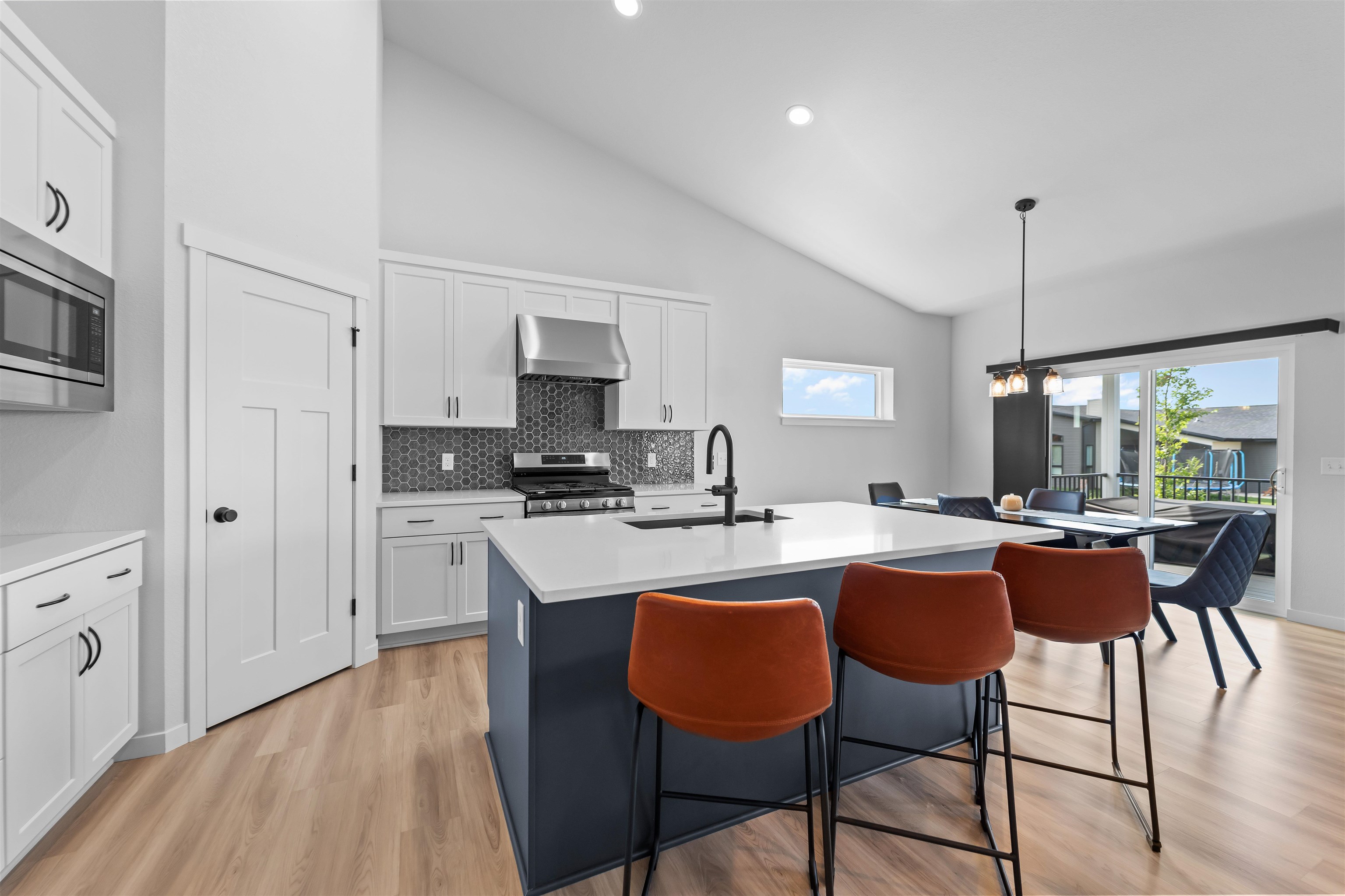 6659 Grouse Woods Road