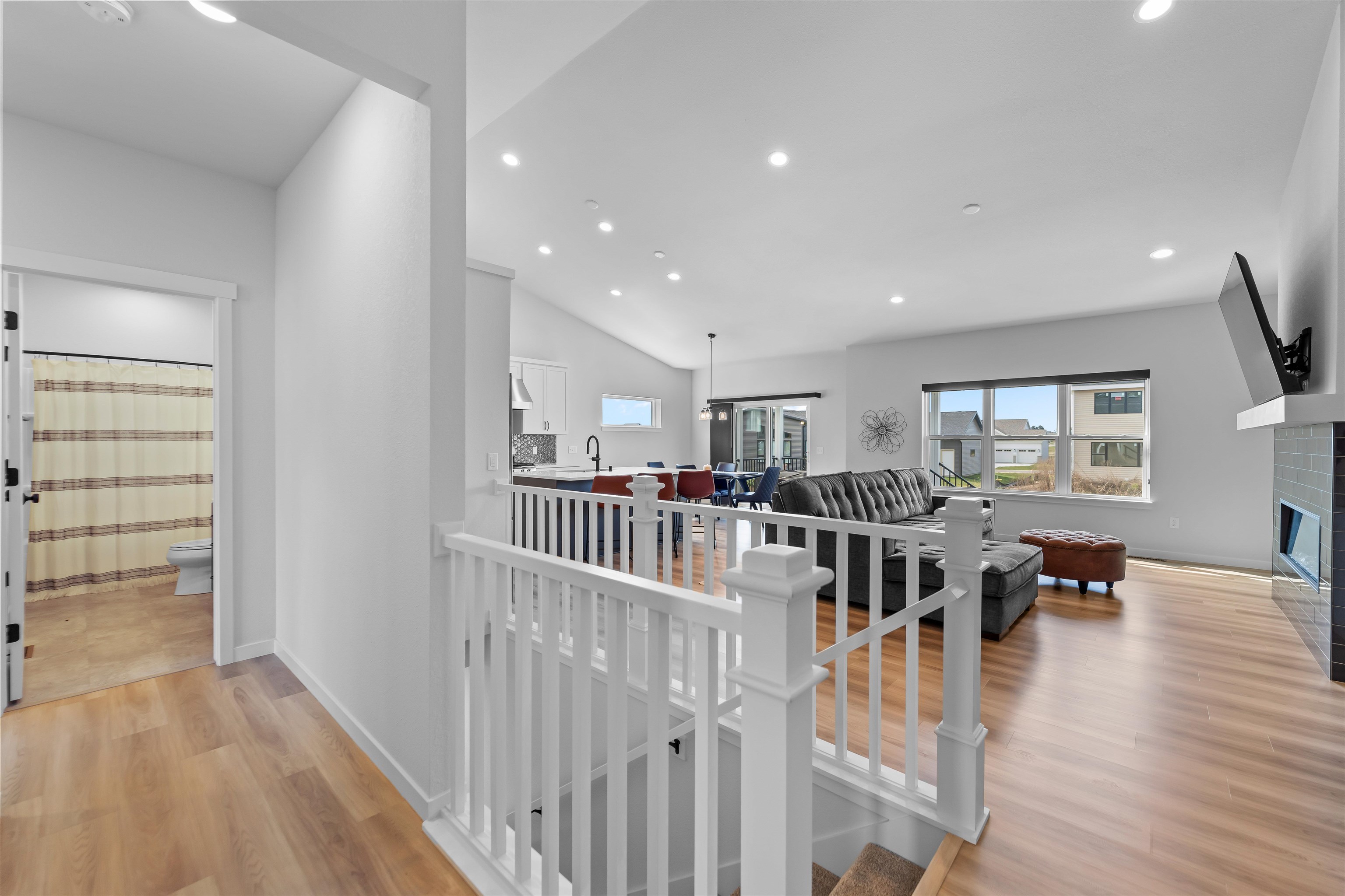 6659 Grouse Woods Road