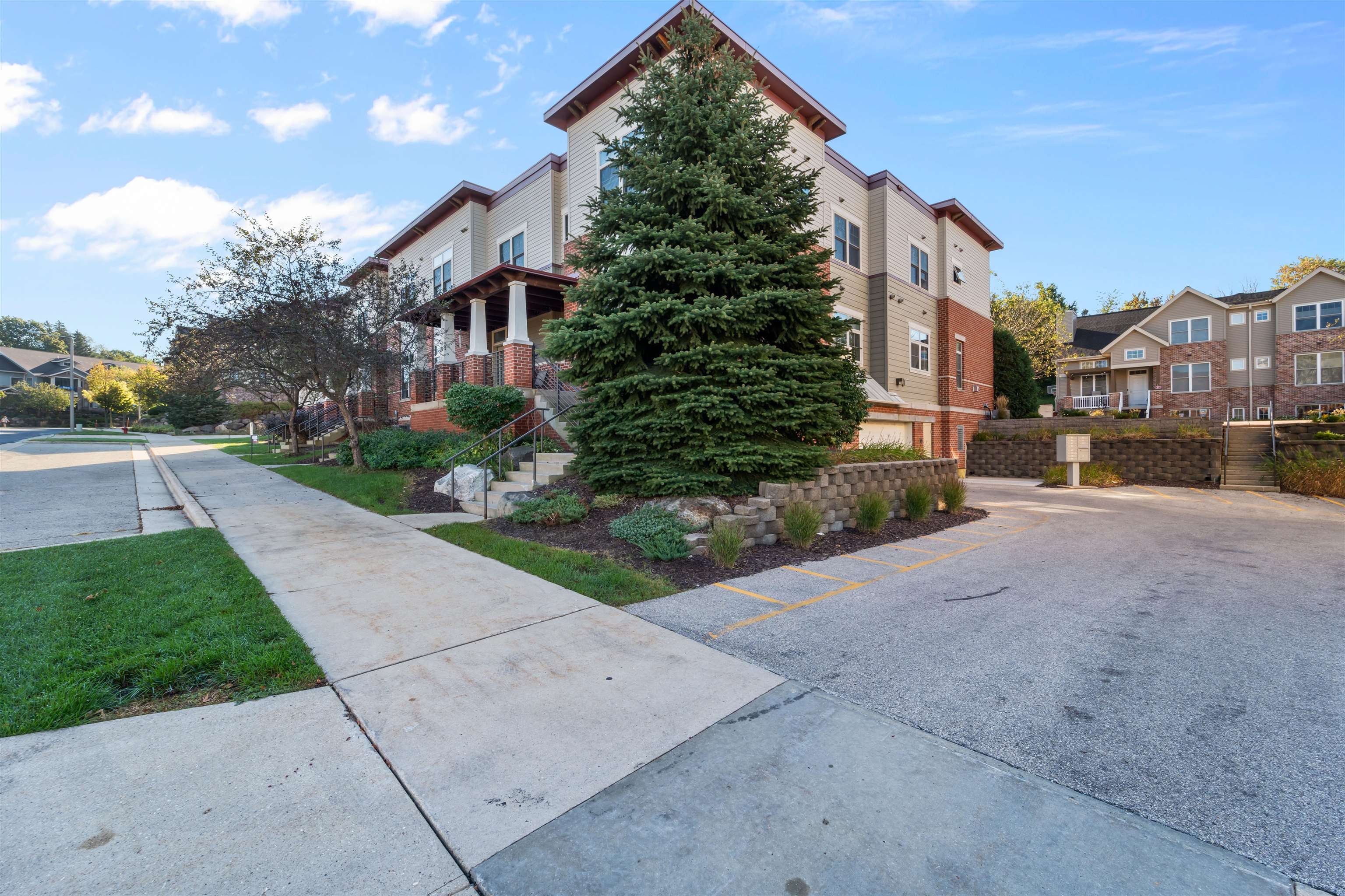 22 Halite Way