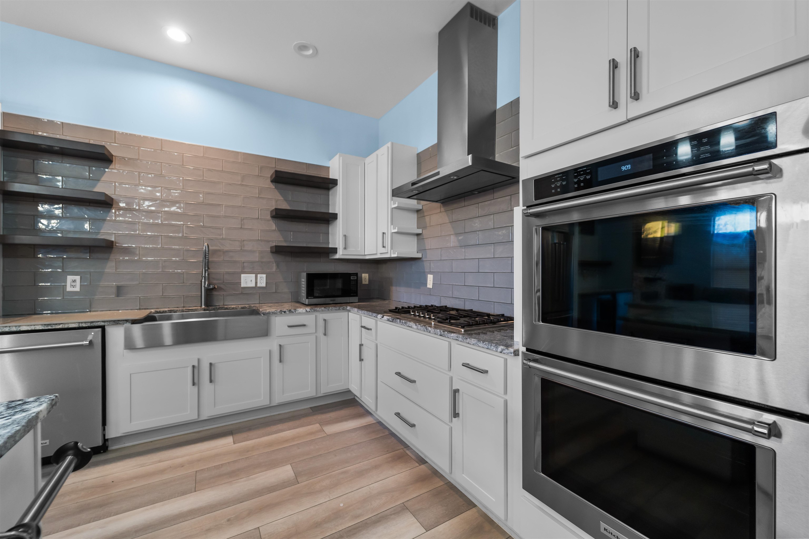 22 Halite Way