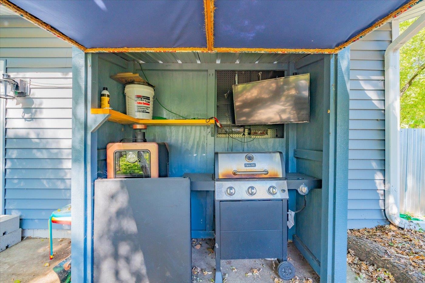6105 Barton Road