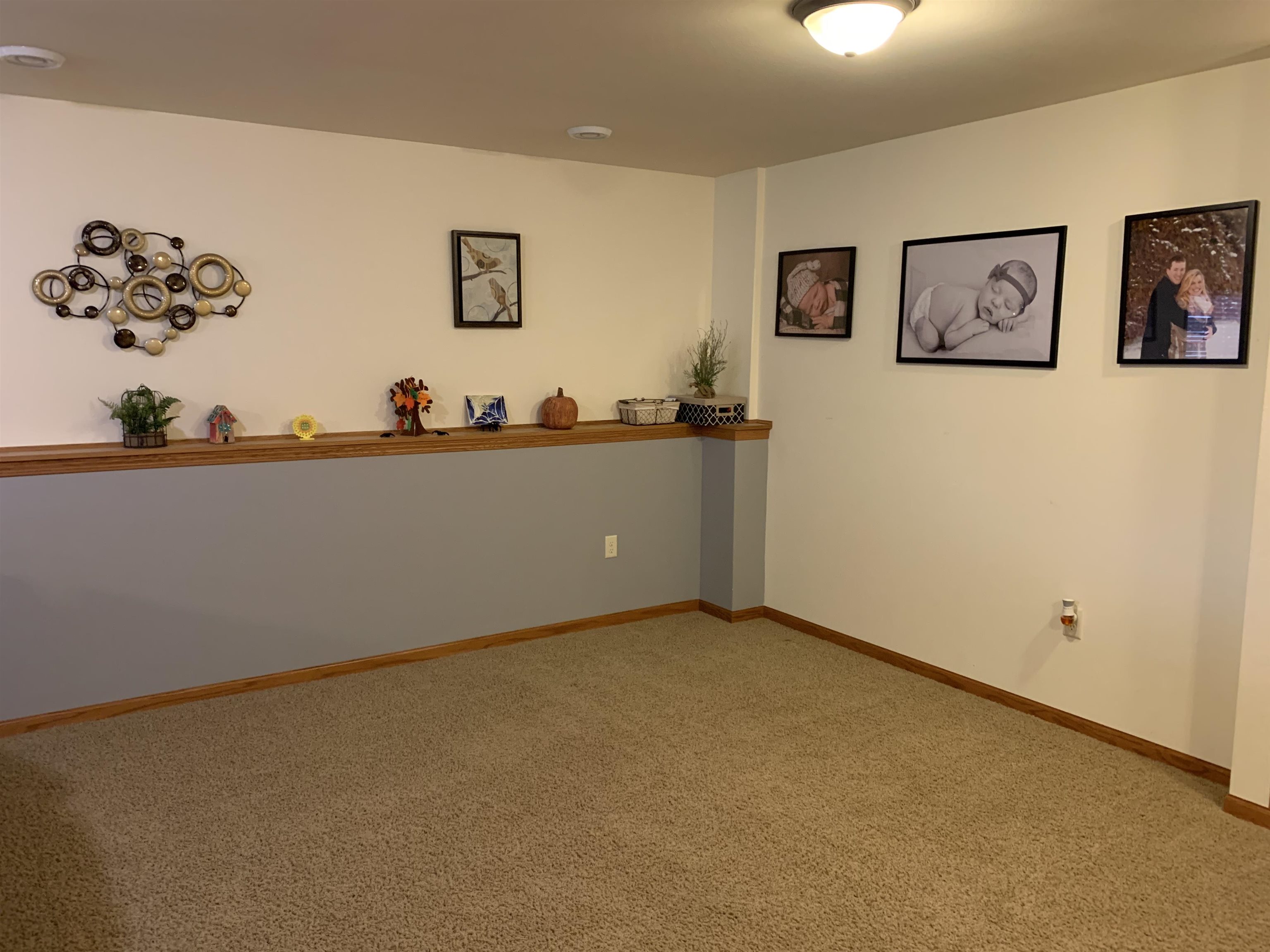 945 Star Gazer Drive