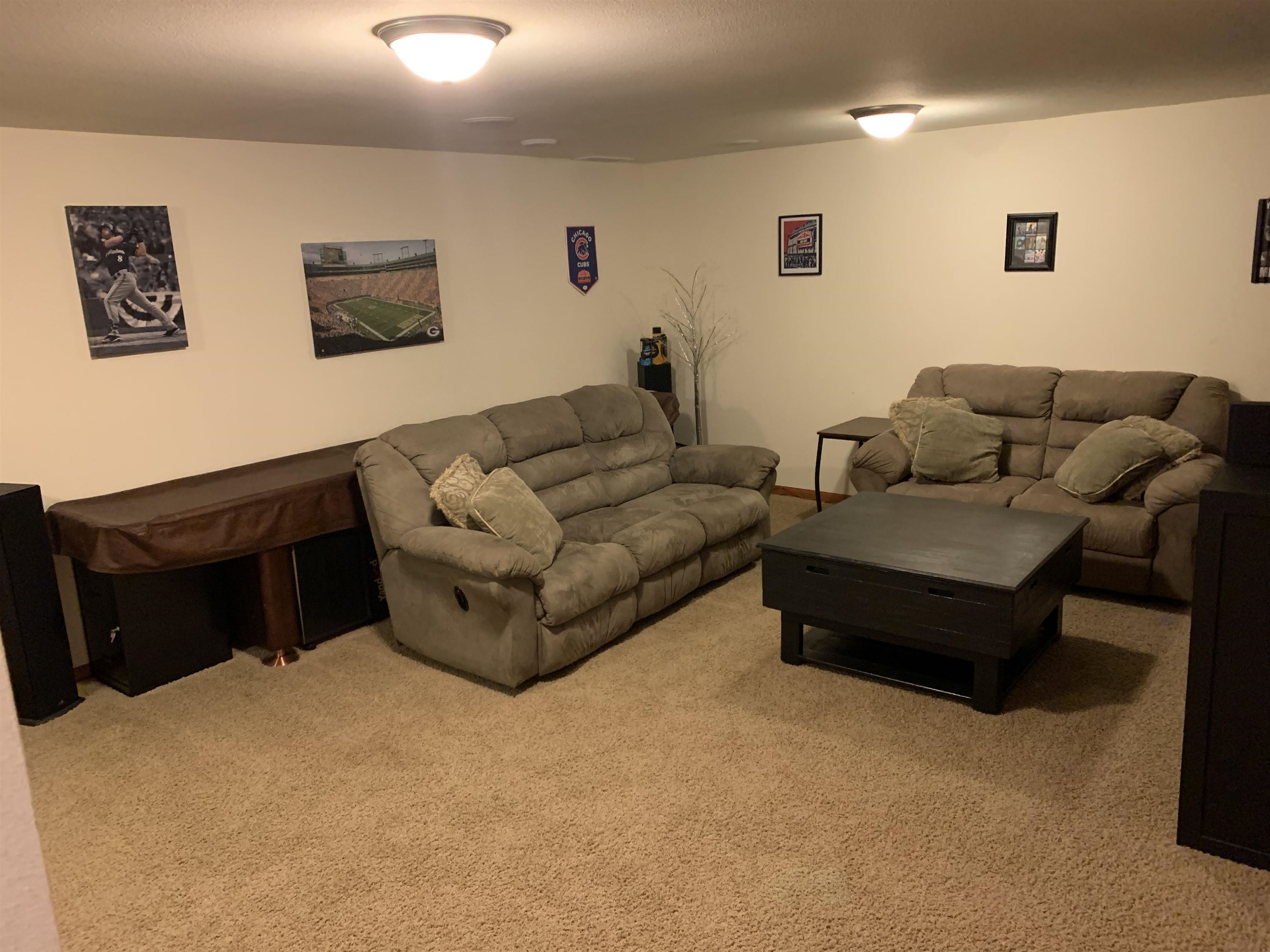 945 Star Gazer Drive