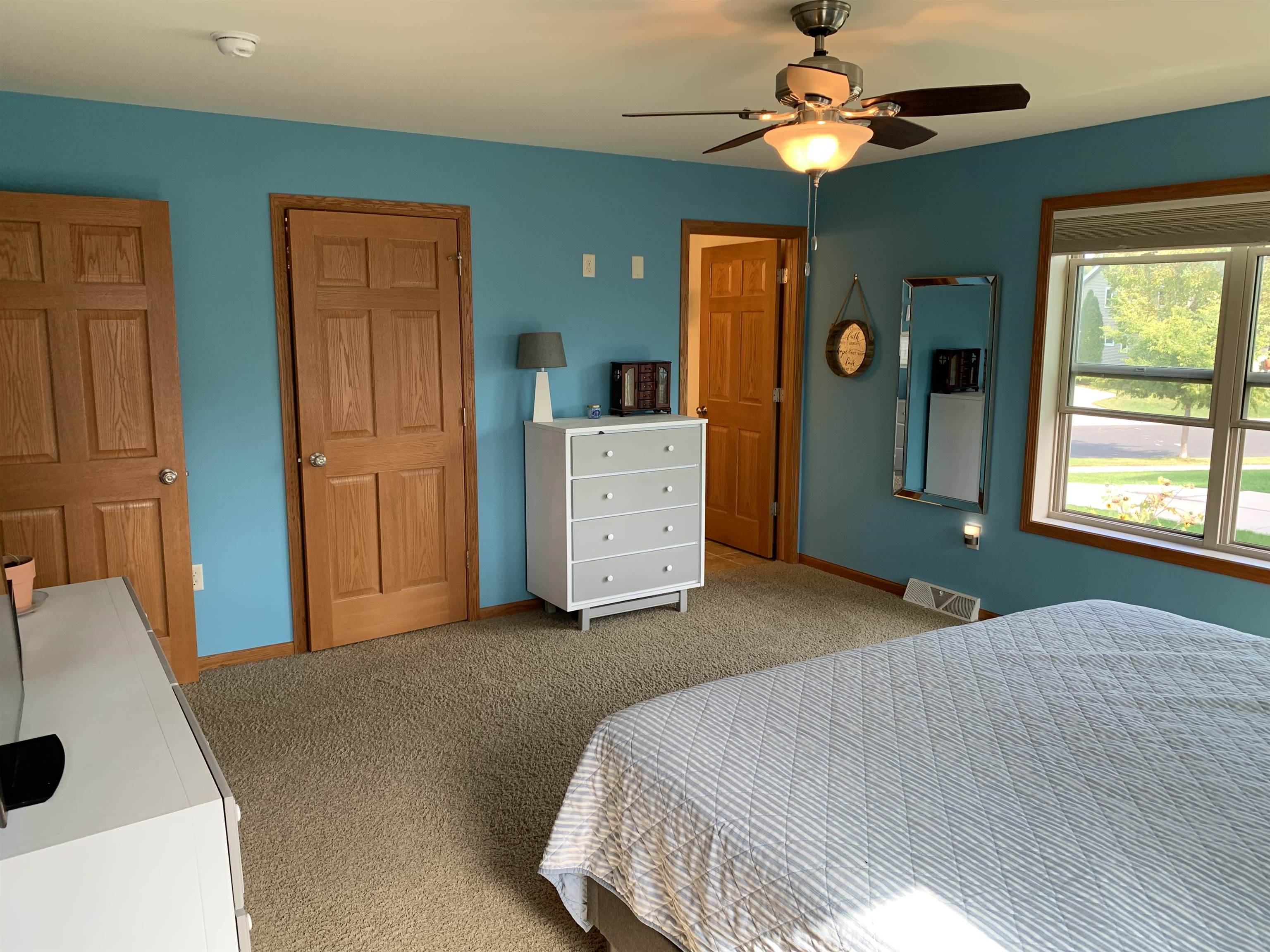 945 Star Gazer Drive