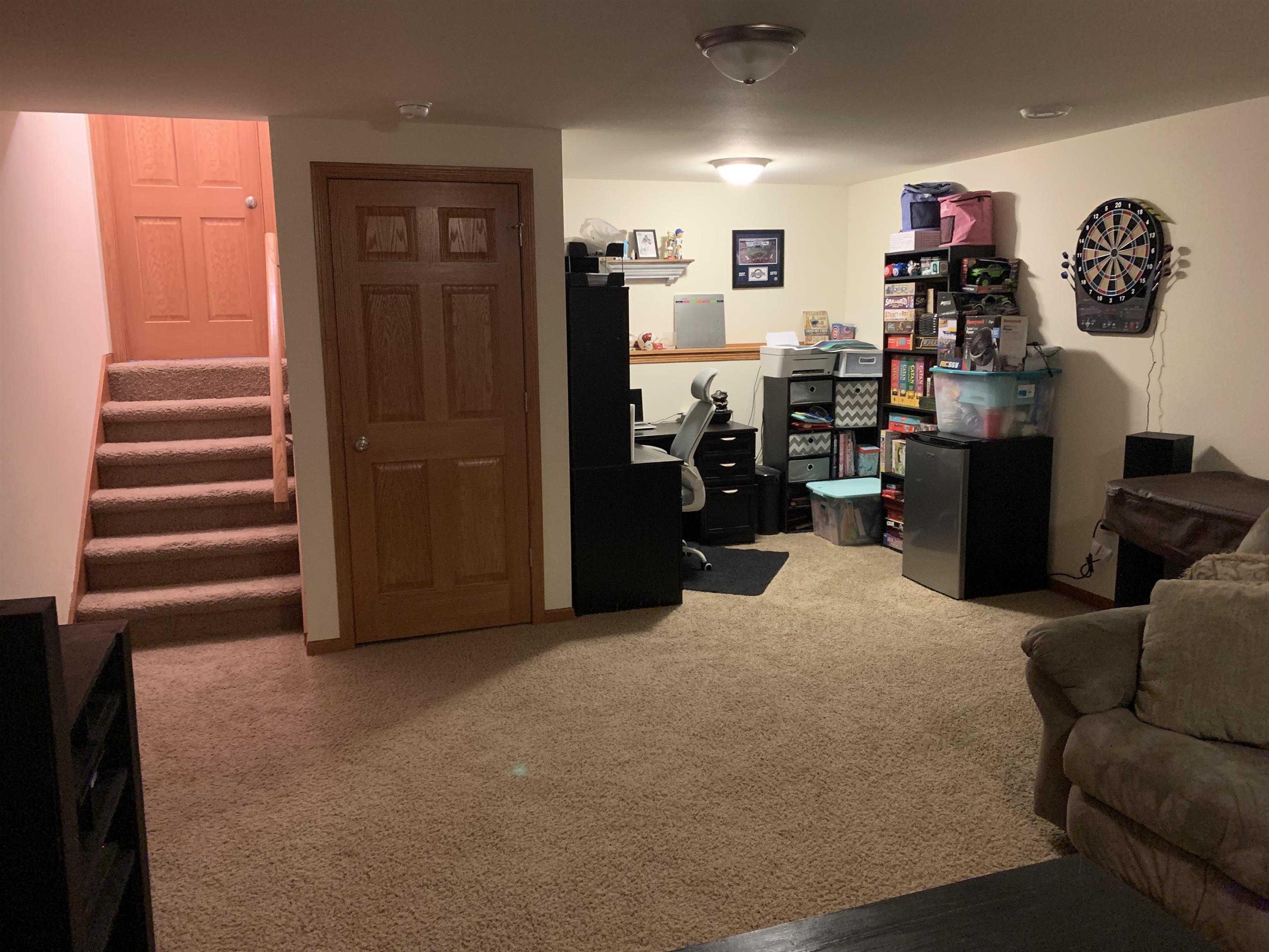 945 Star Gazer Drive