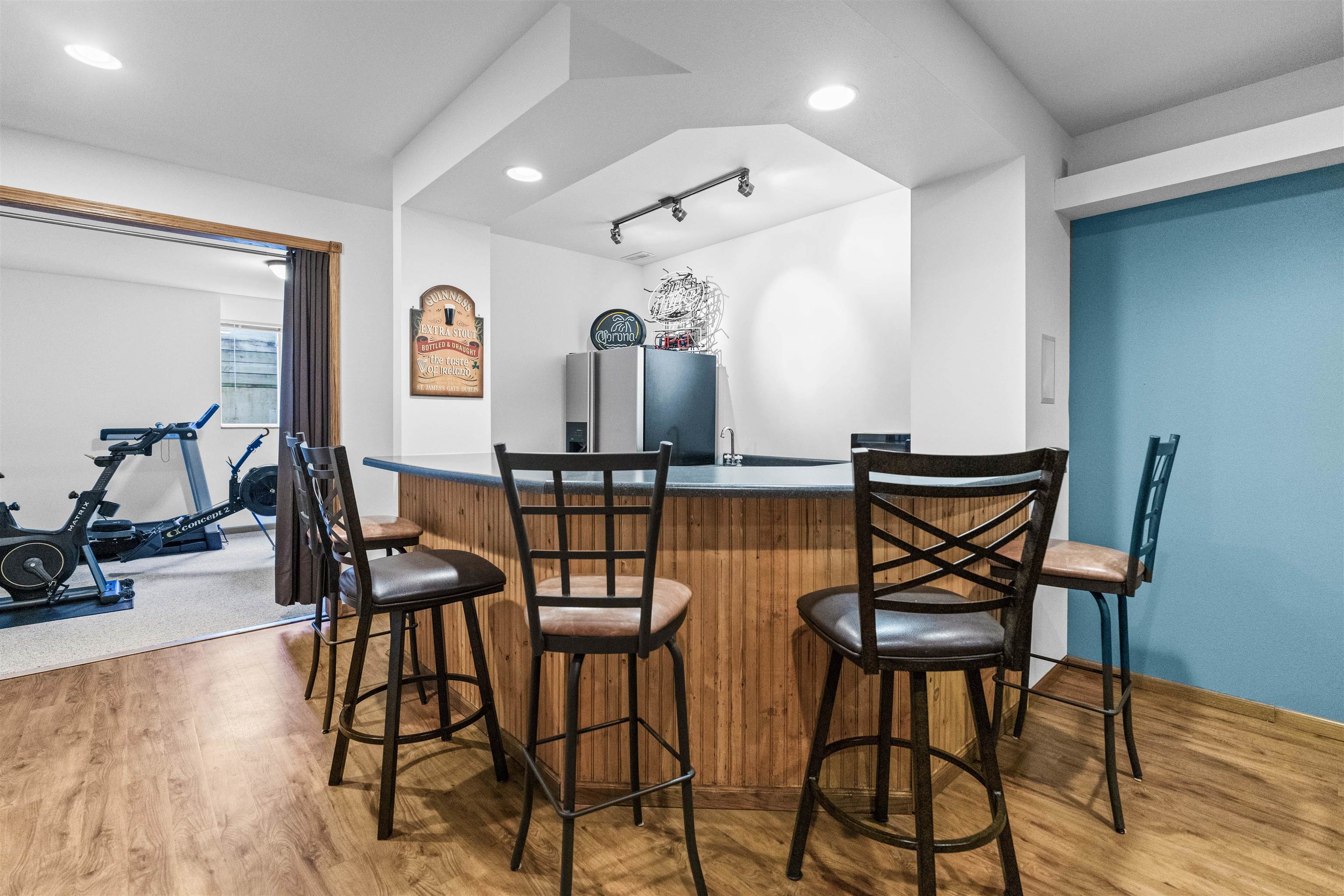 822 Woods Glen Court