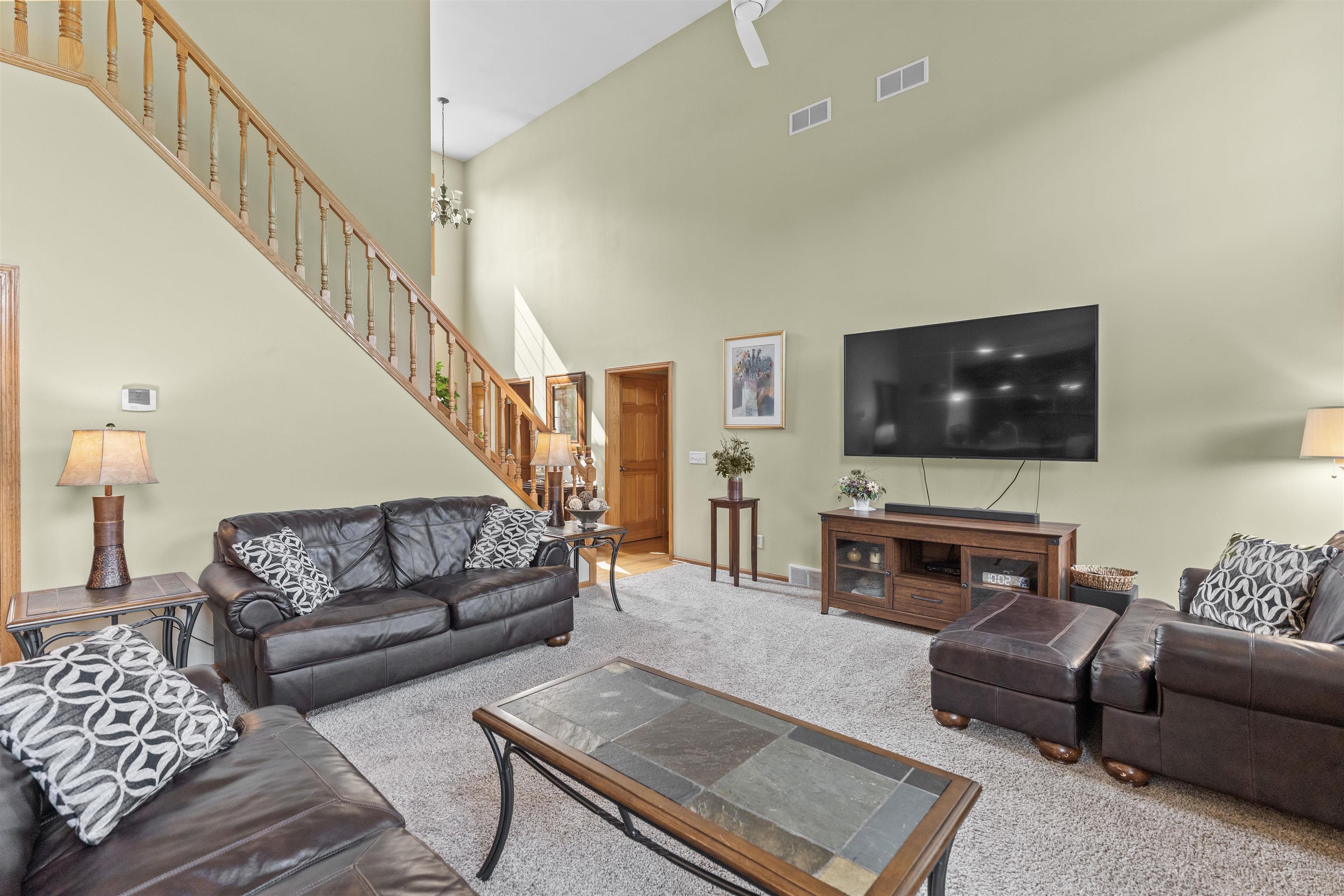 822 Woods Glen Court