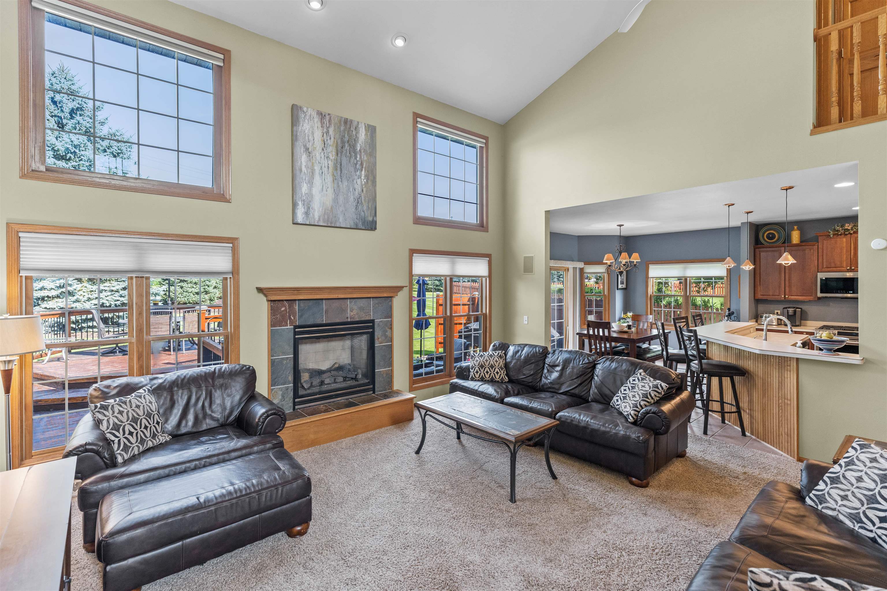 822 Woods Glen Court