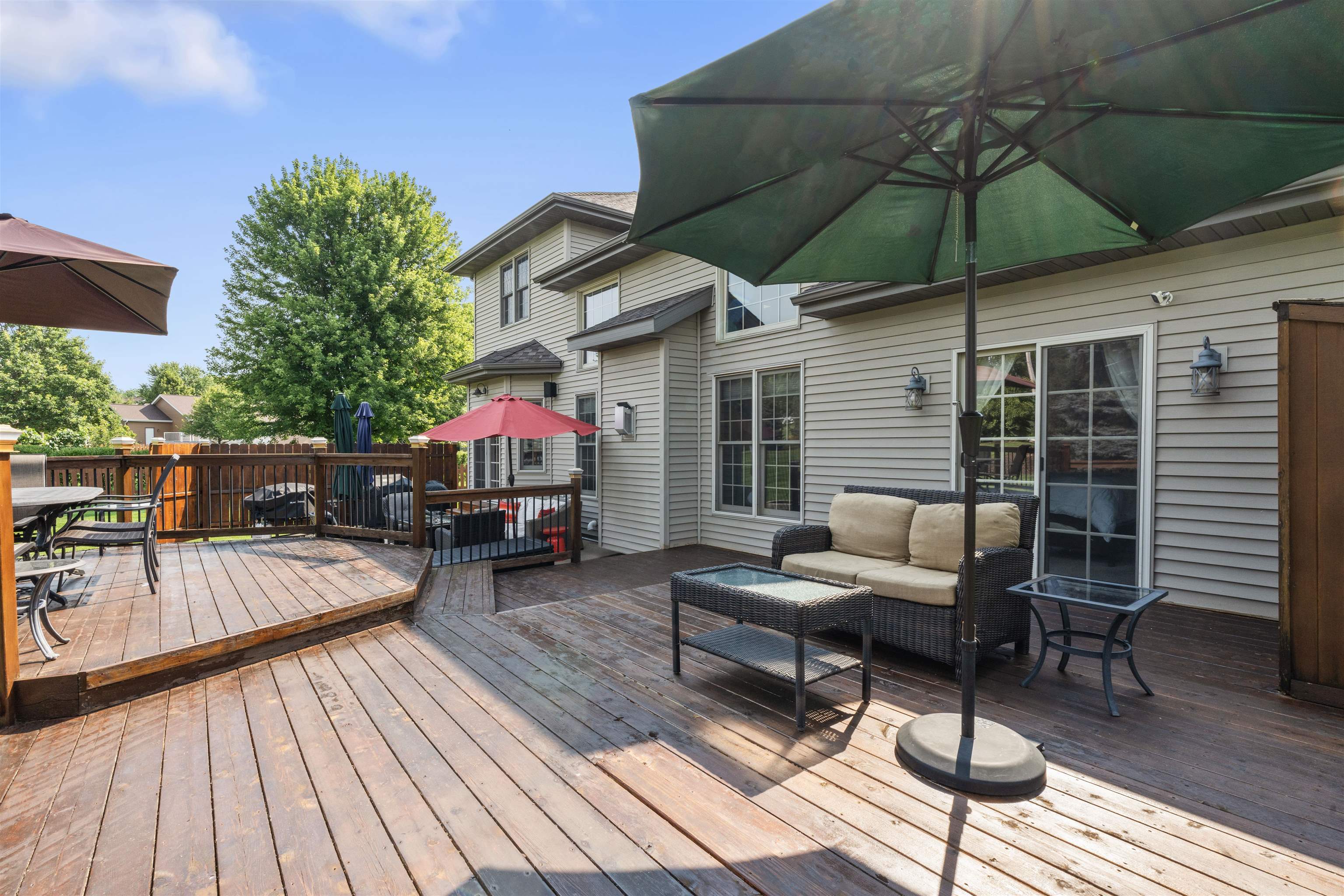 822 Woods Glen Court