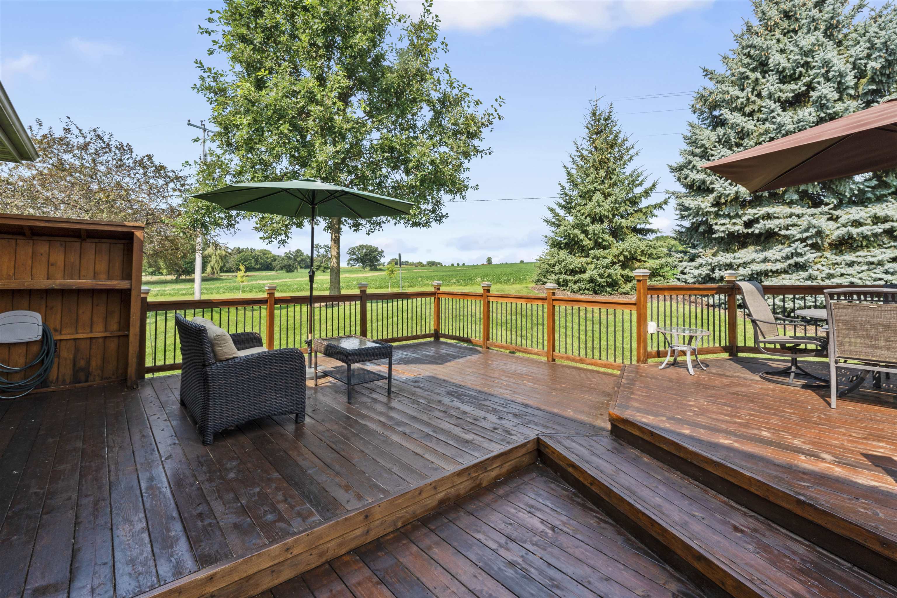 822 Woods Glen Court