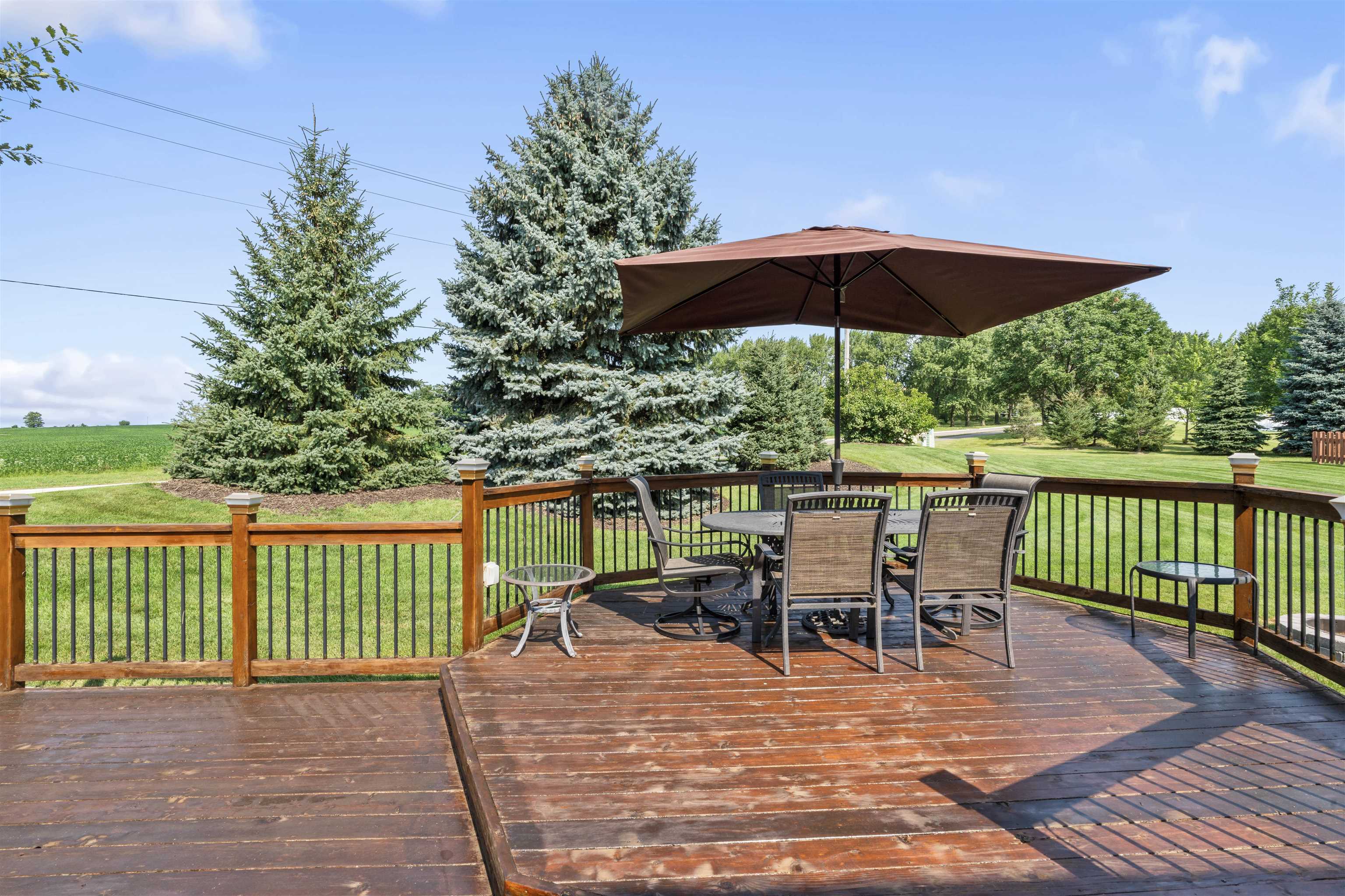 822 Woods Glen Court