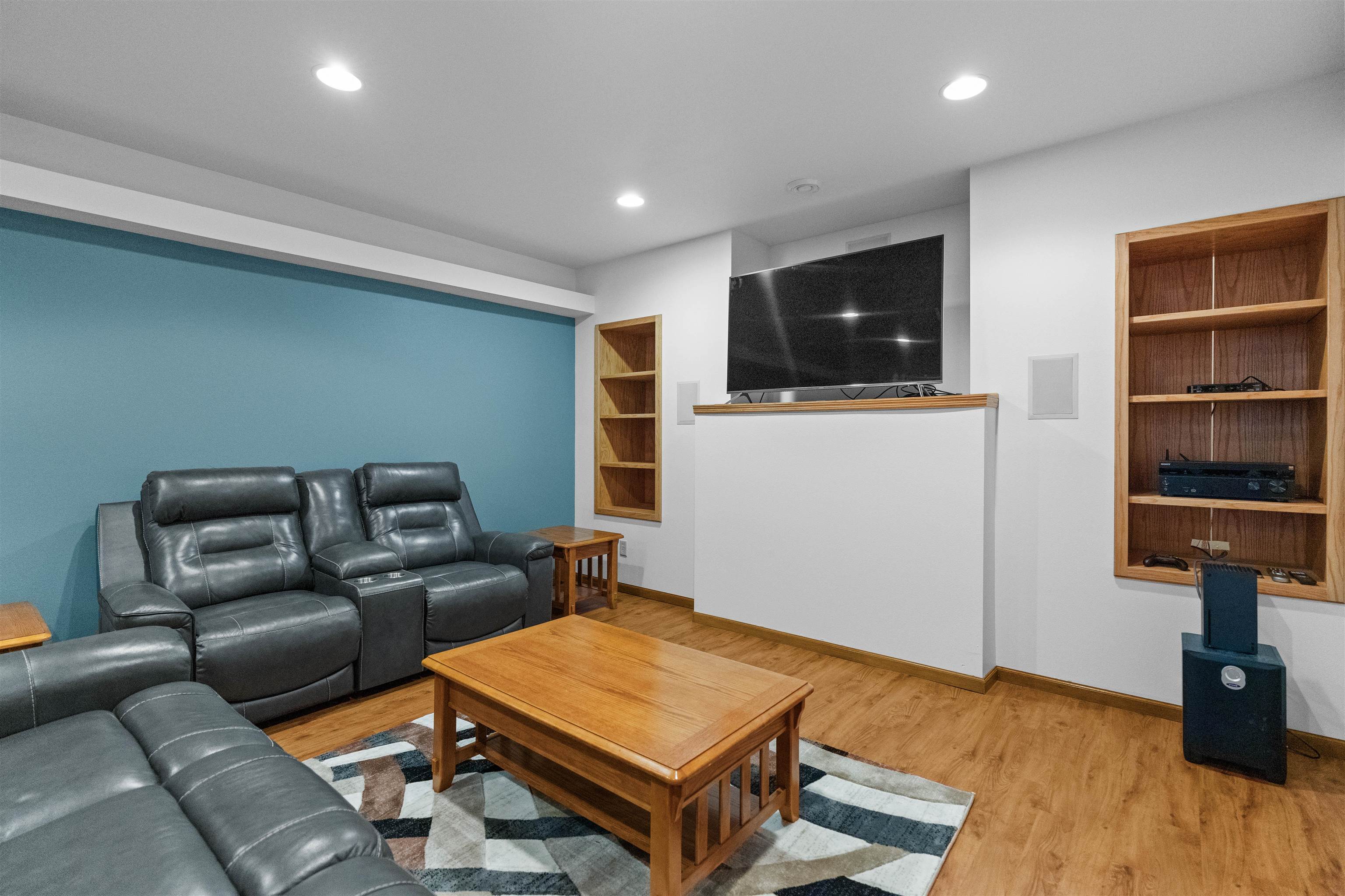 822 Woods Glen Court