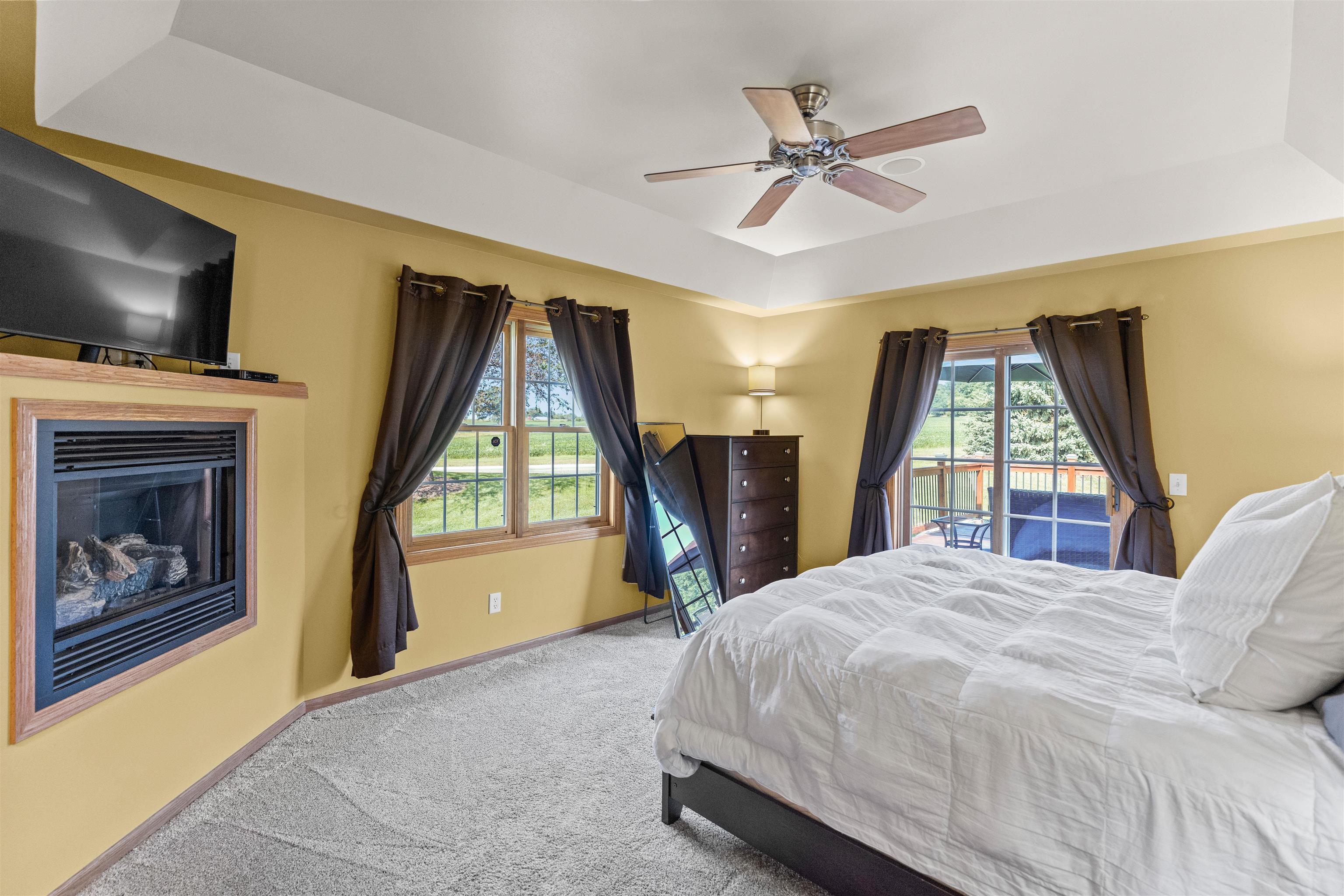 822 Woods Glen Court