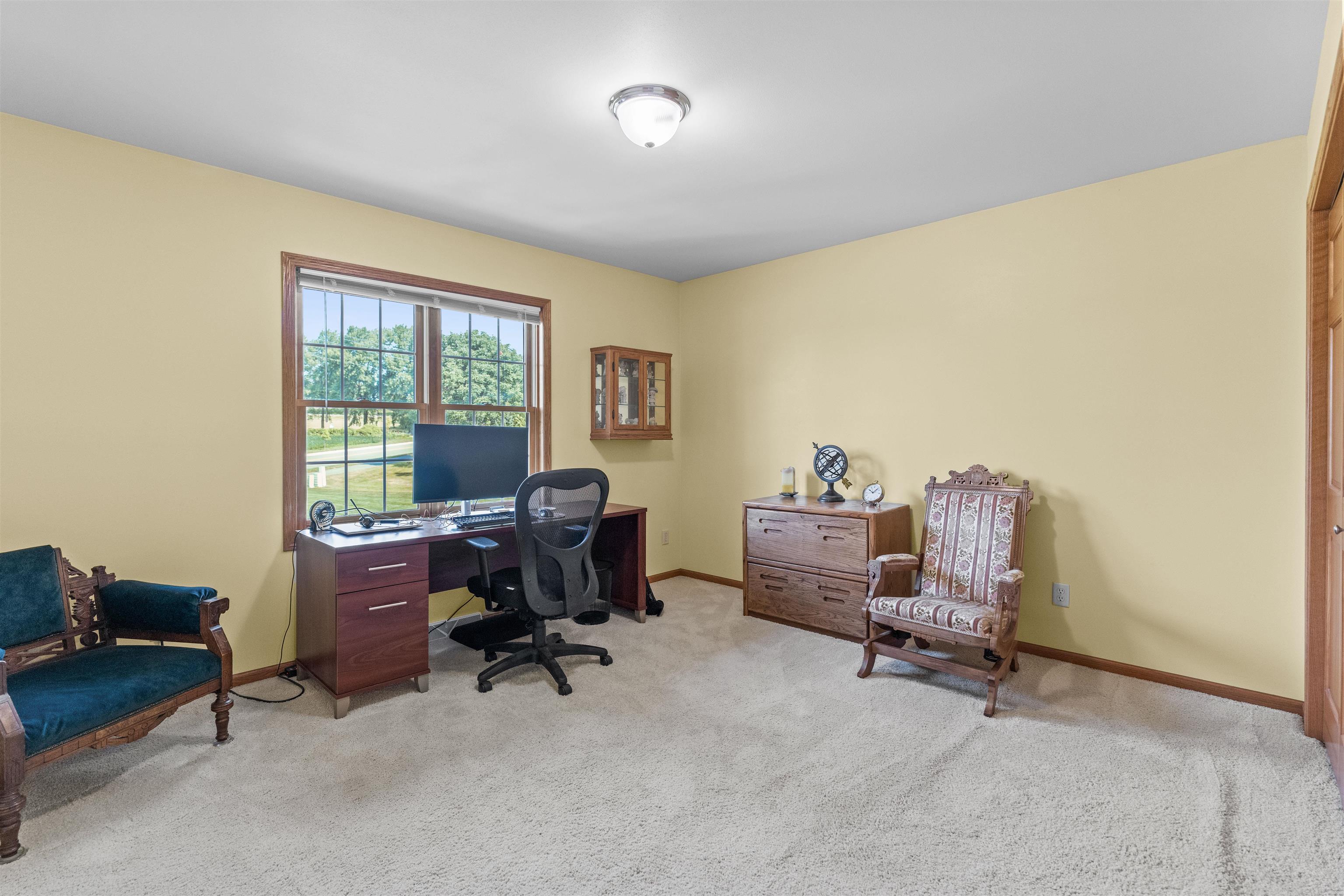 822 Woods Glen Court