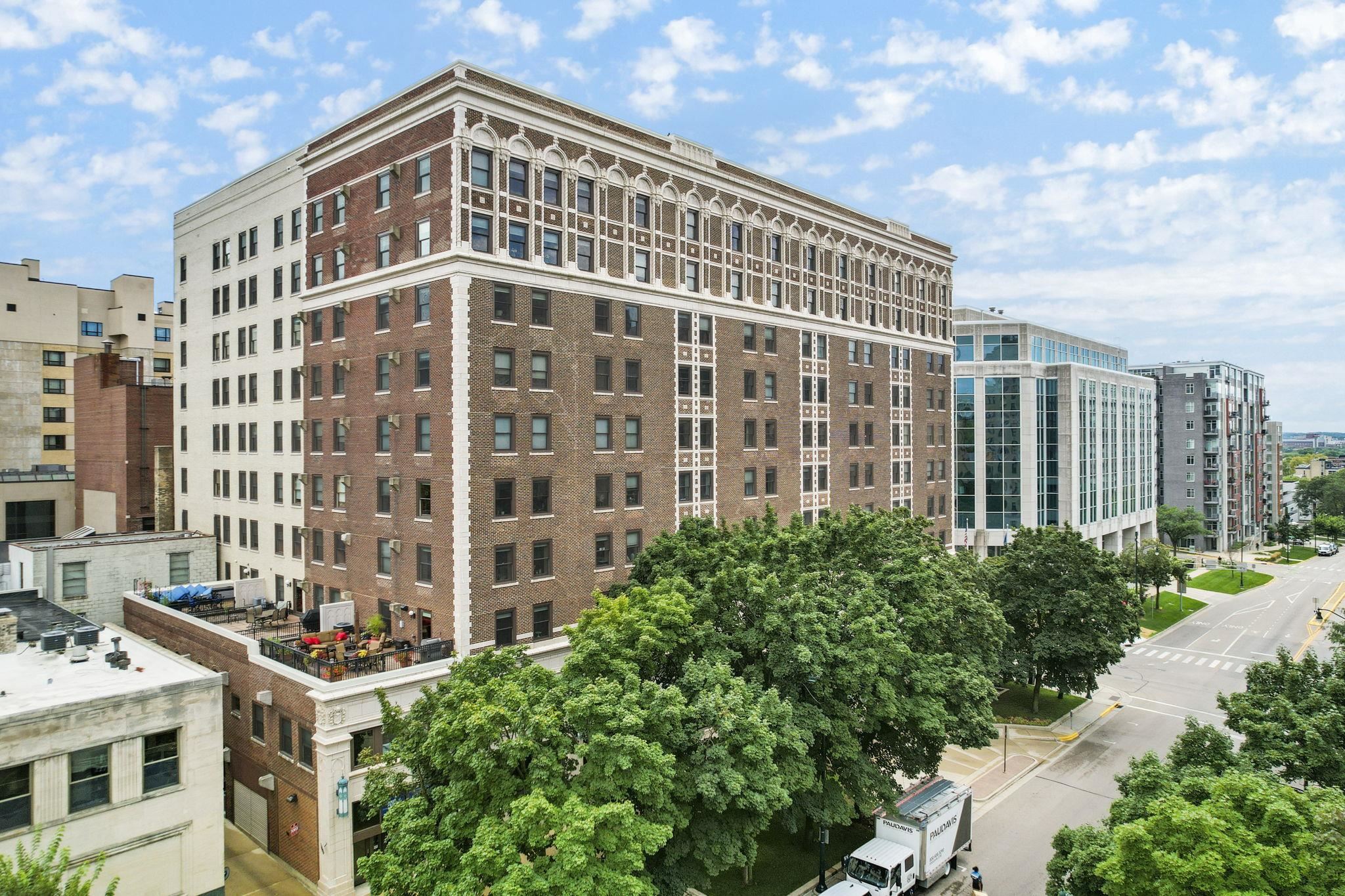 123 W Washington Avenue Unit: 507