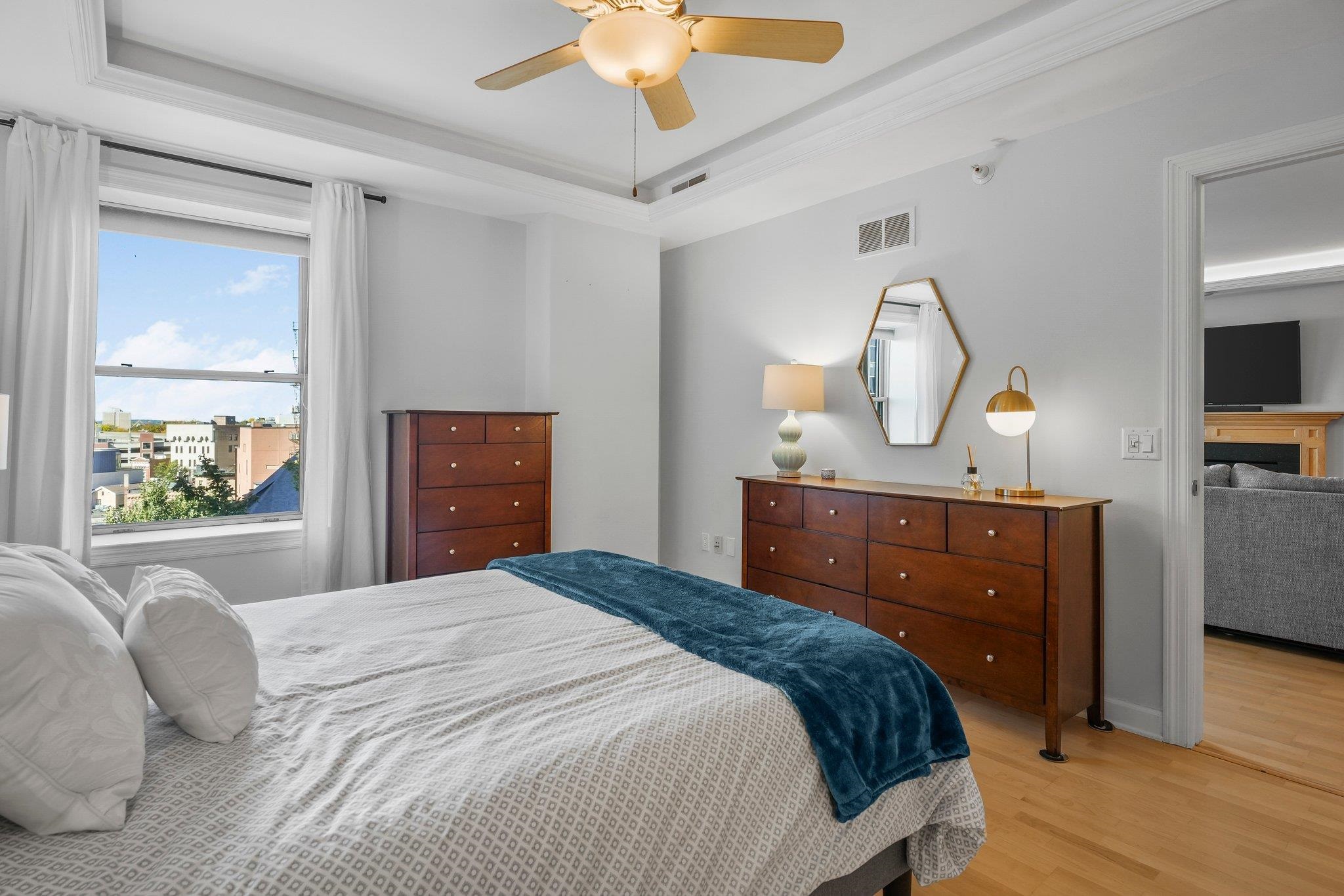 123 W Washington Avenue Unit: 507