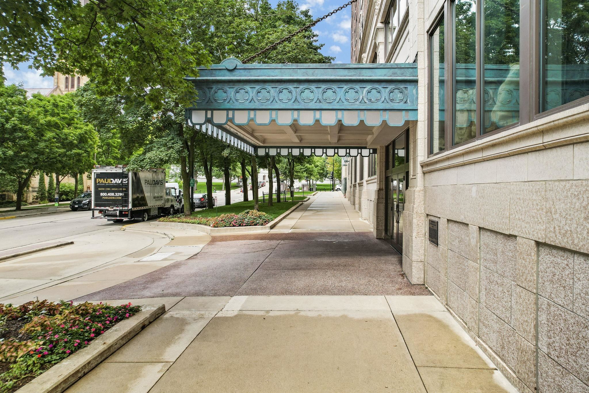 123 W Washington Avenue Unit: 507