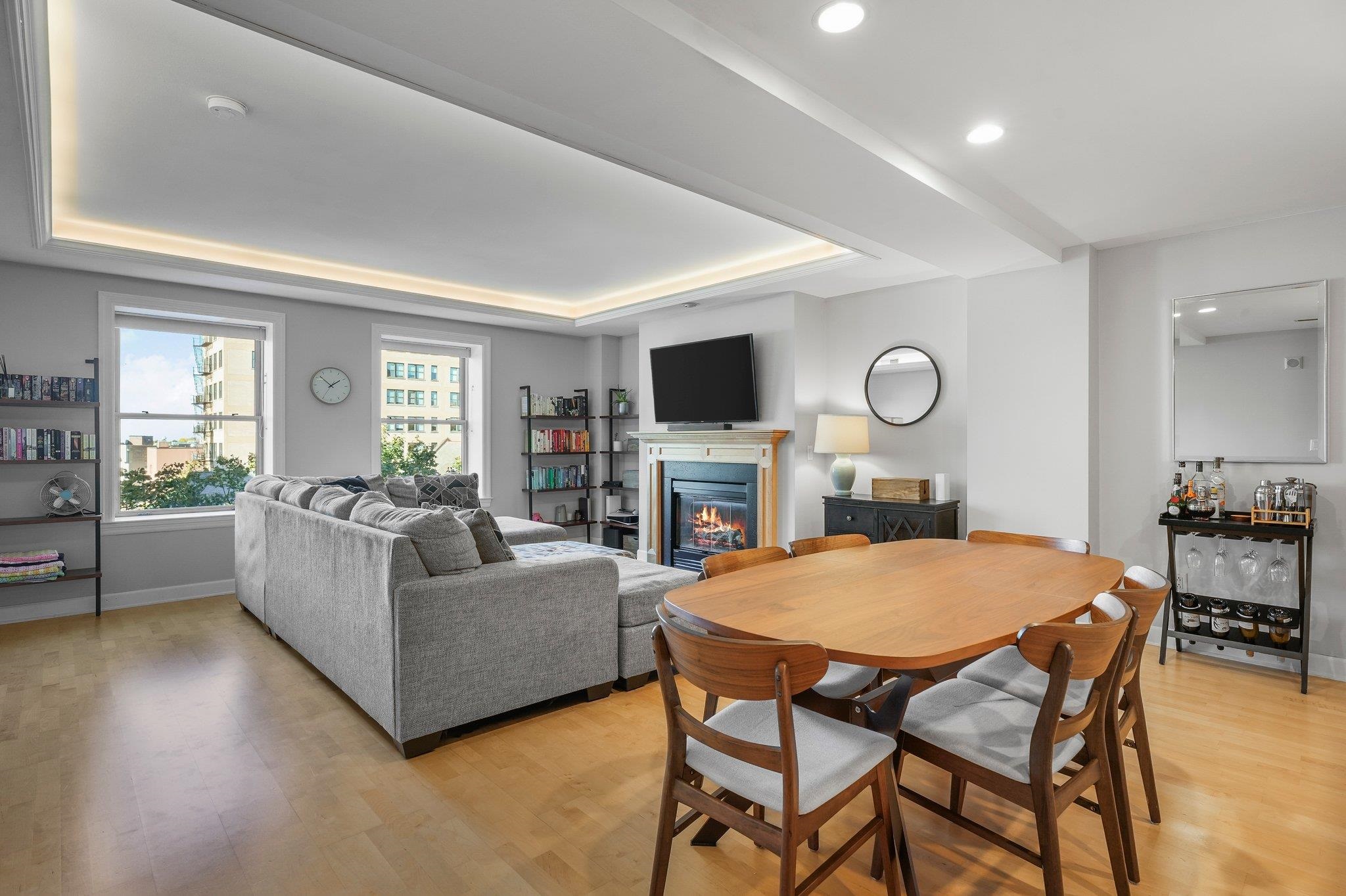 123 W Washington Avenue Unit: 507