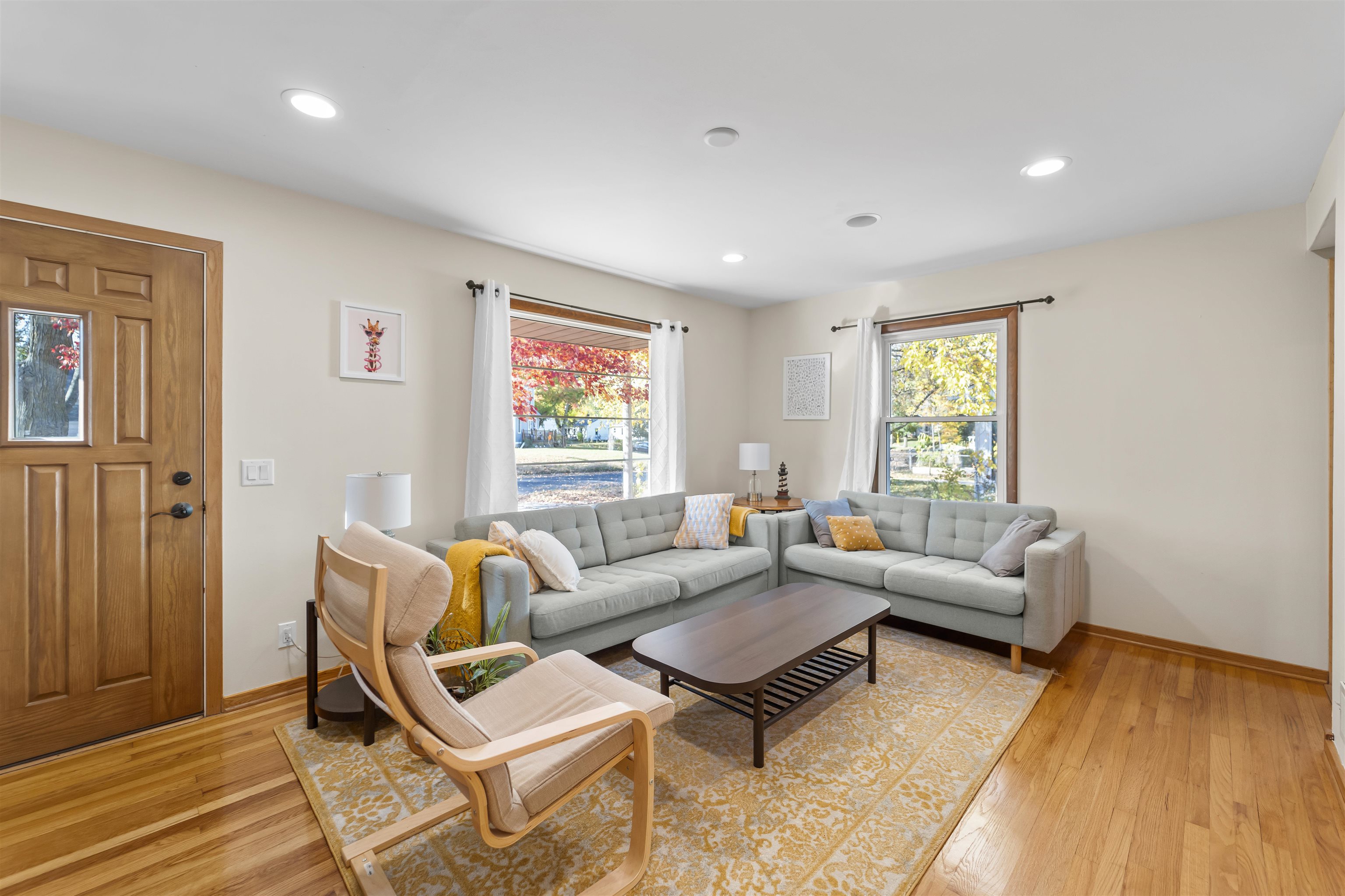 1125 Lorraine Drive