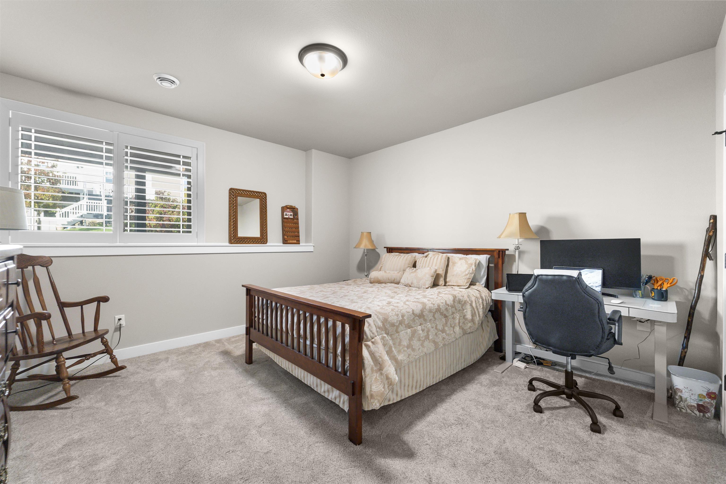 1003 Waterford Lane
