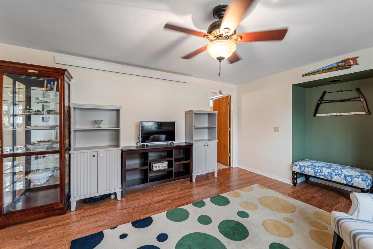 809 Lincoln Green Road