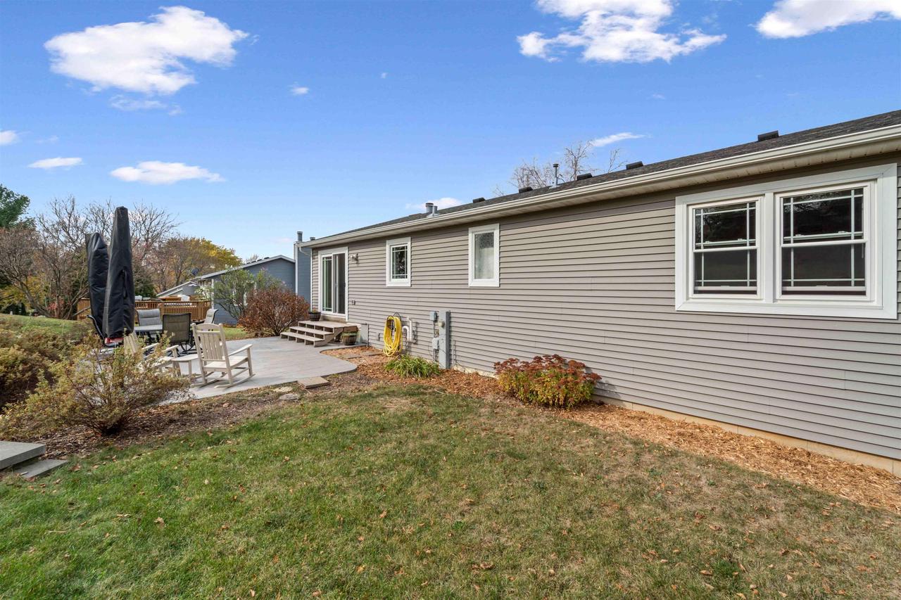 809 Lincoln Green Road