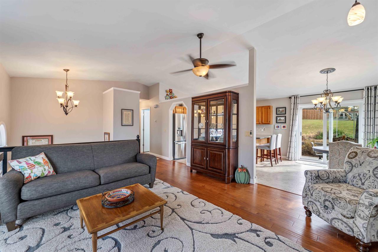 809 Lincoln Green Road