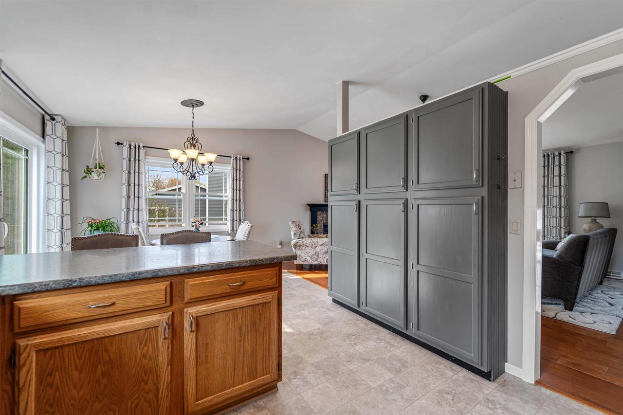 809 Lincoln Green Road