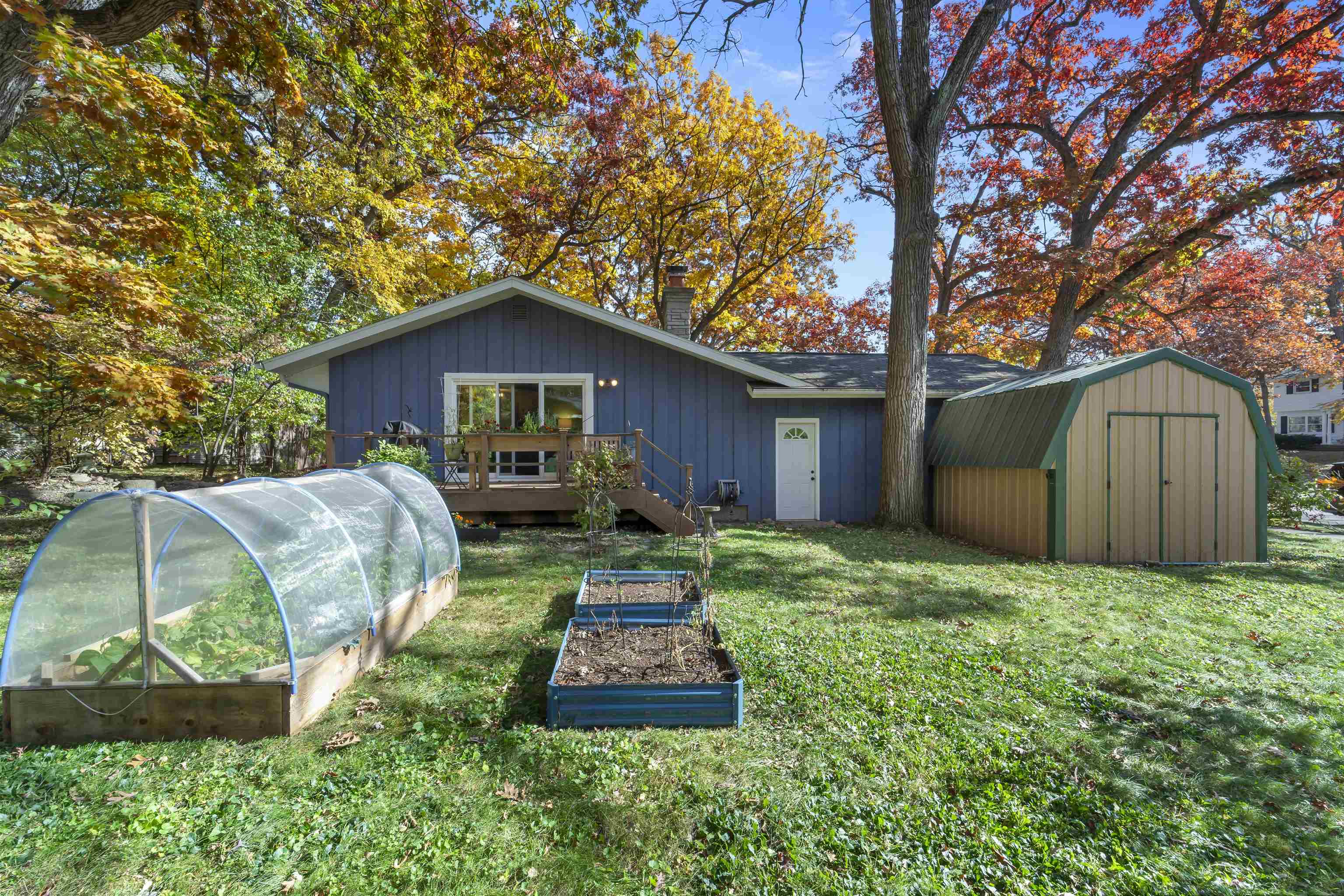 2 Kingsbury Court