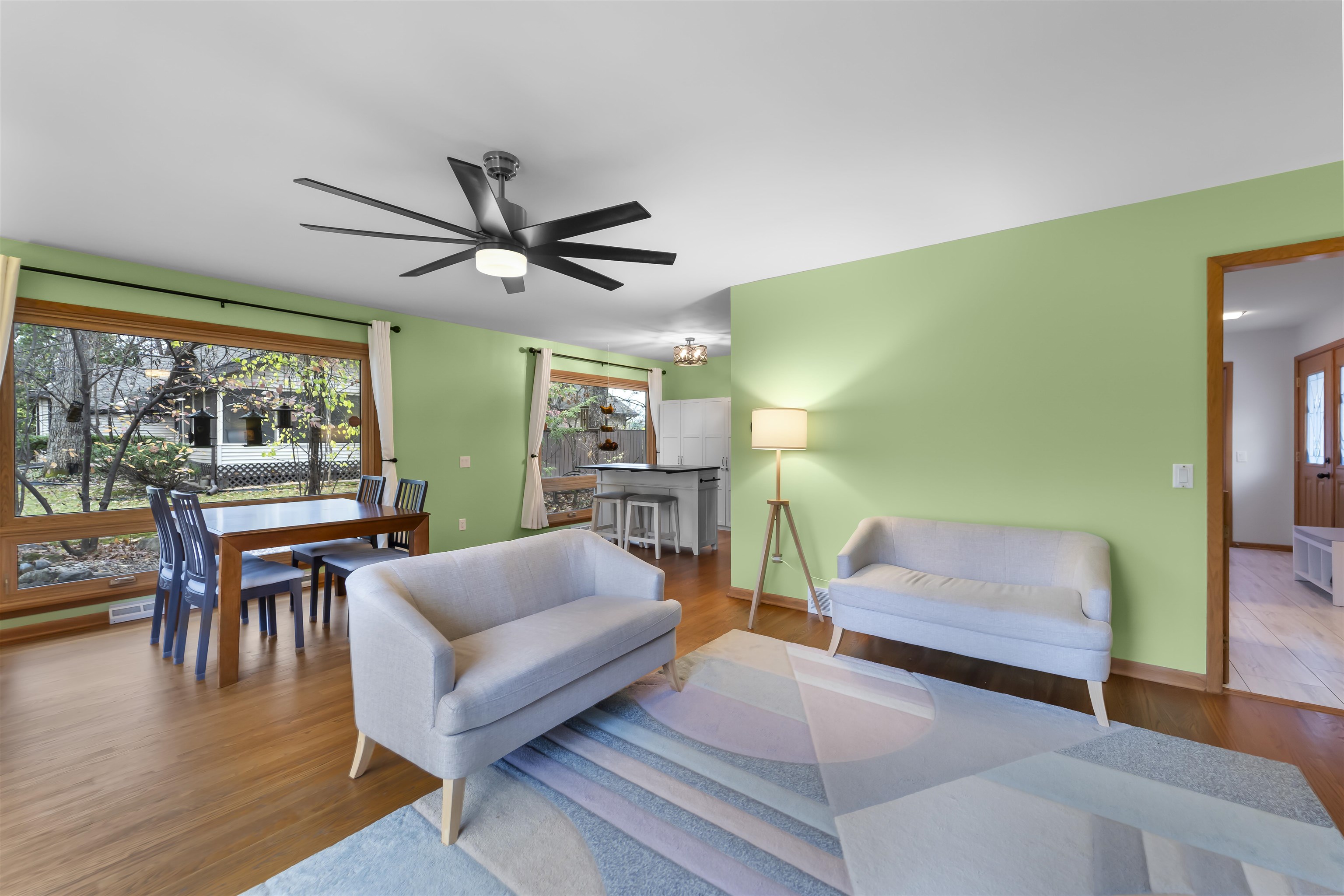 2 Kingsbury Court