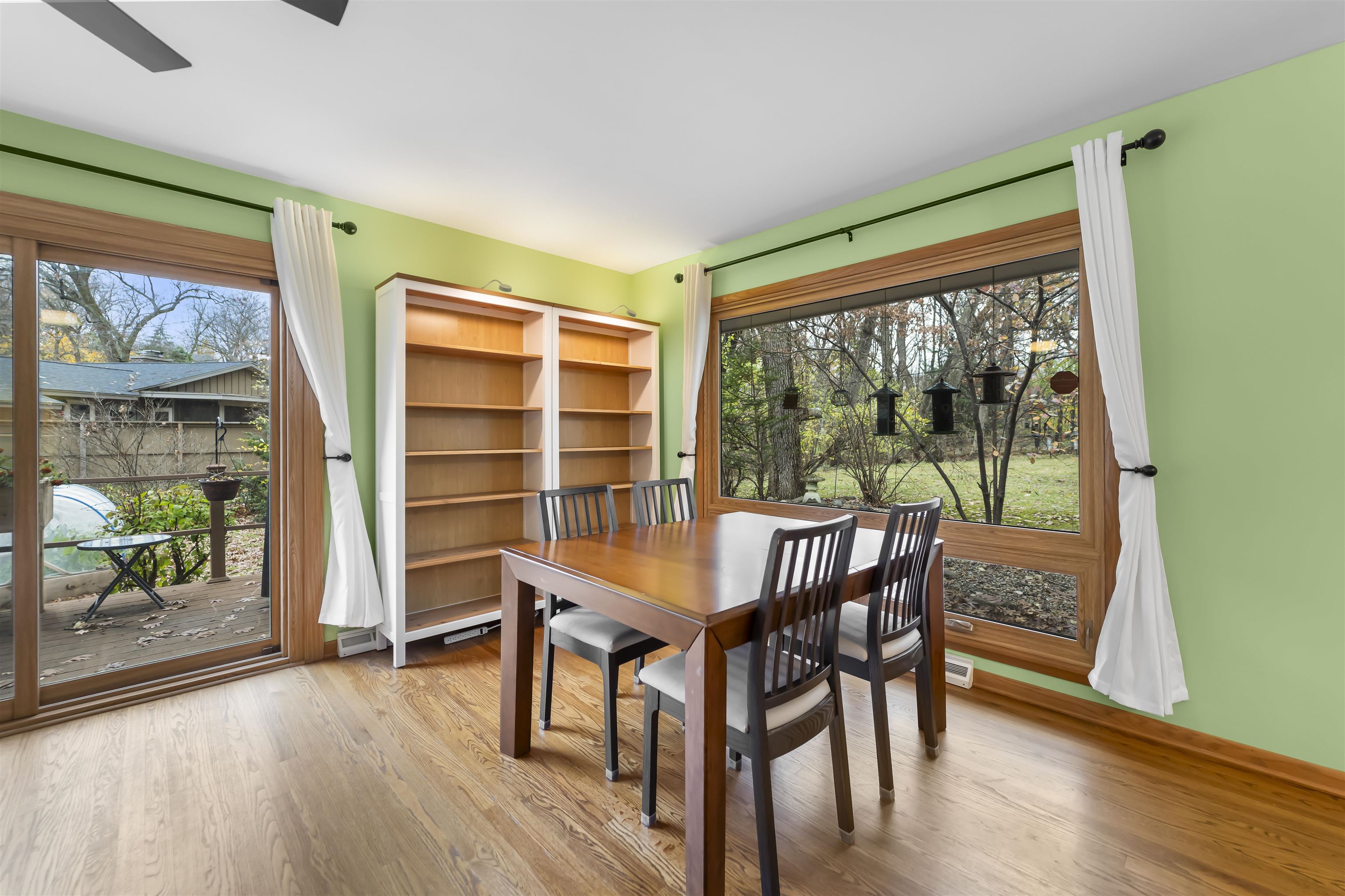 2 Kingsbury Court