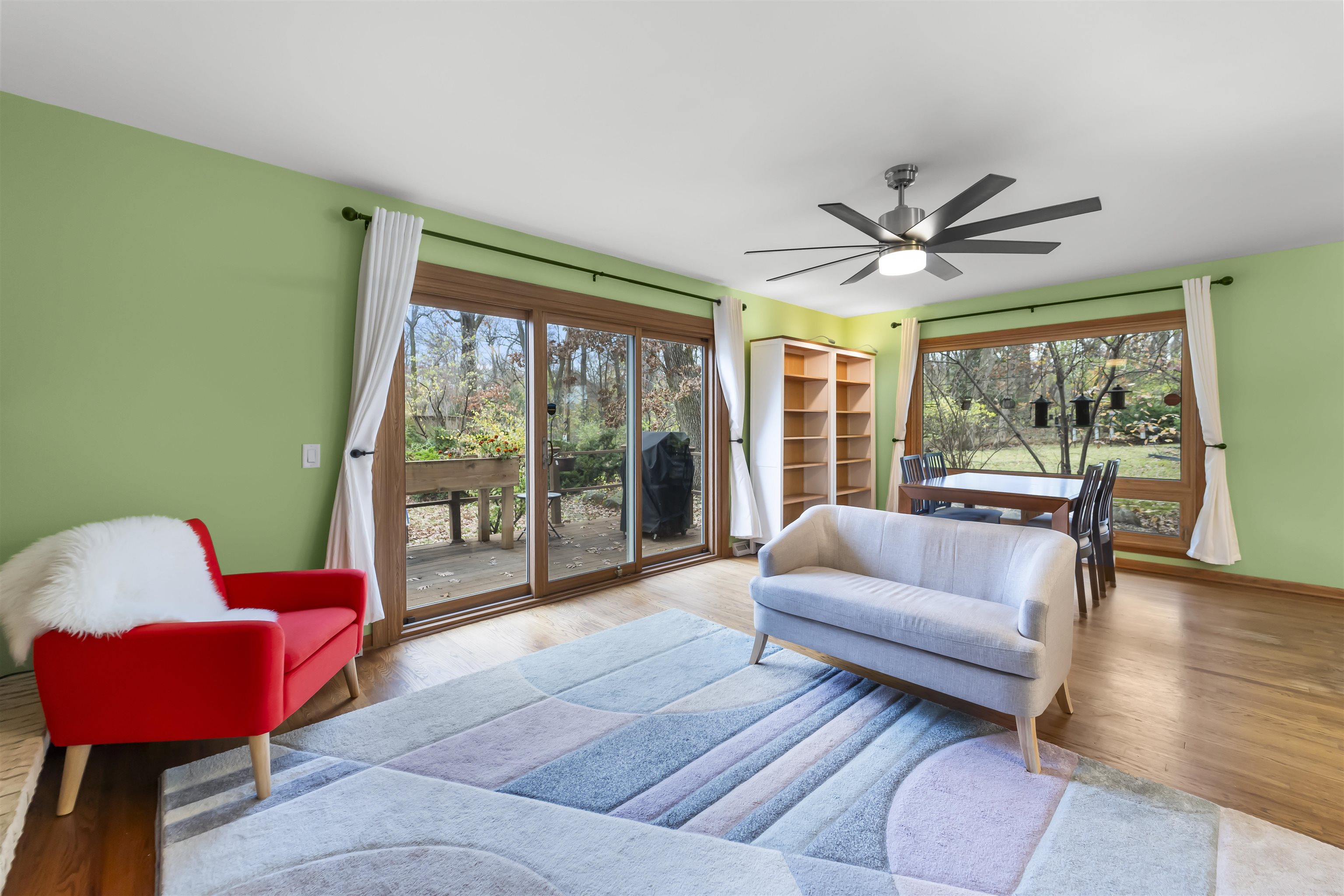 2 Kingsbury Court