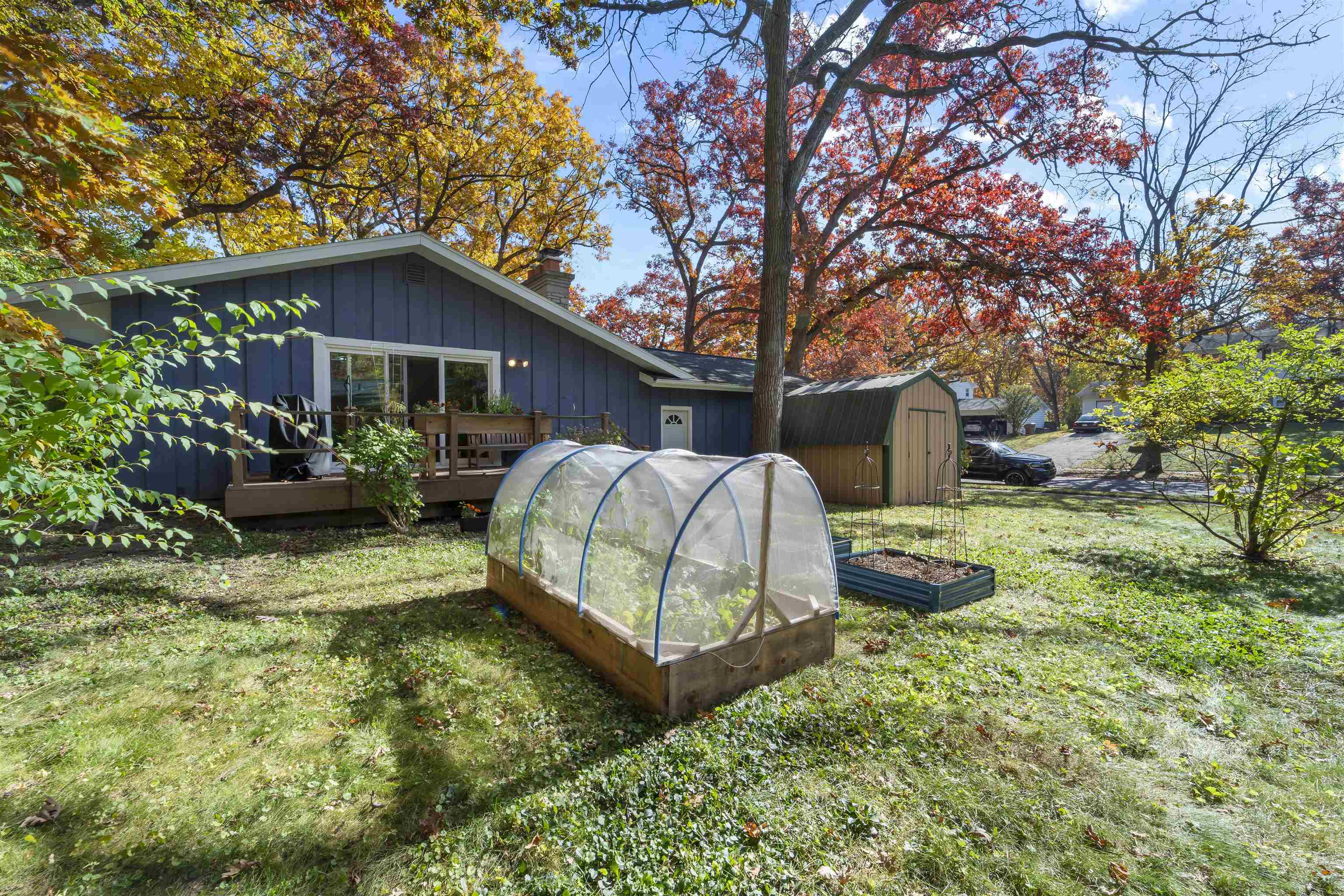 2 Kingsbury Court