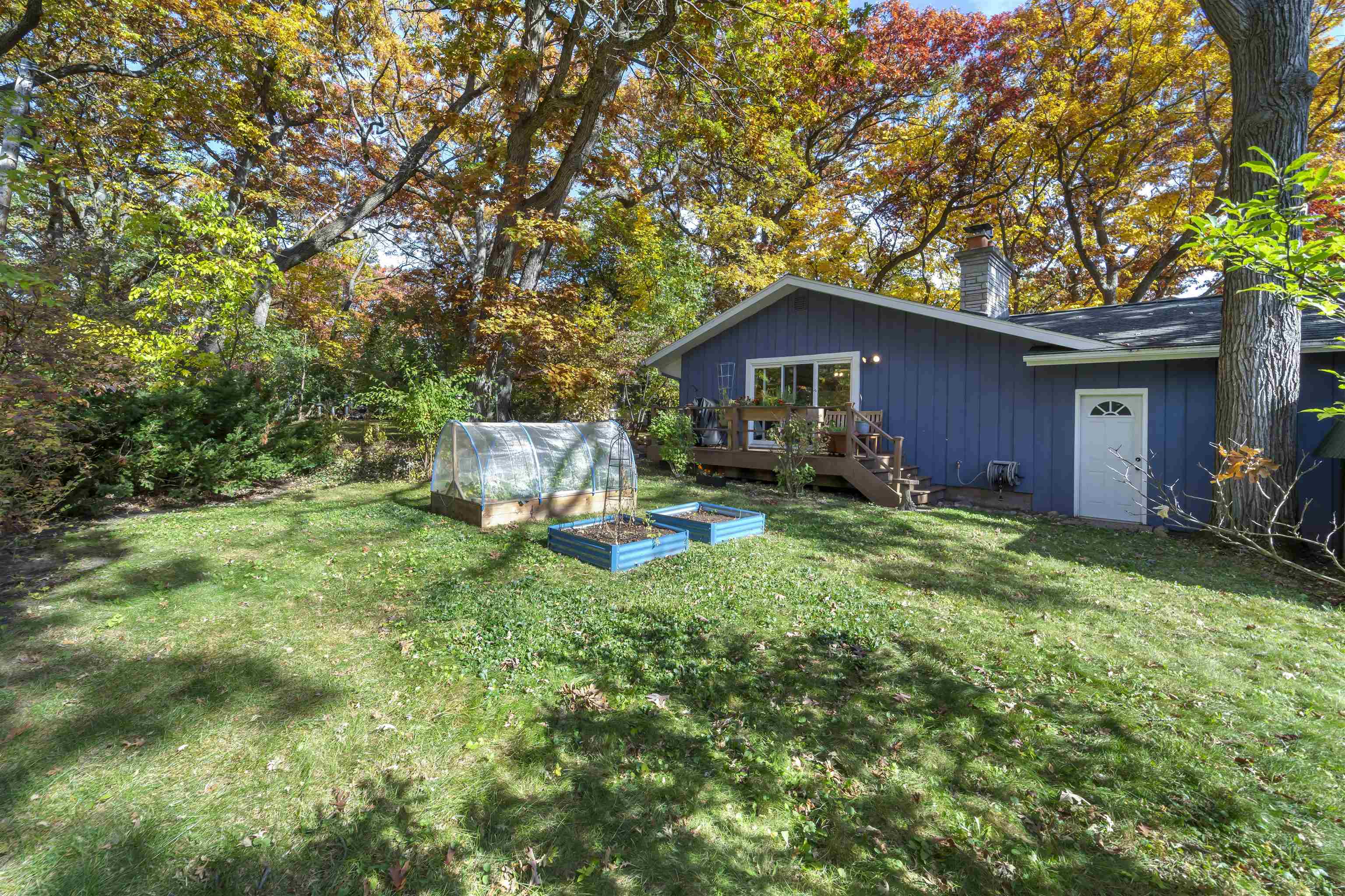 2 Kingsbury Court