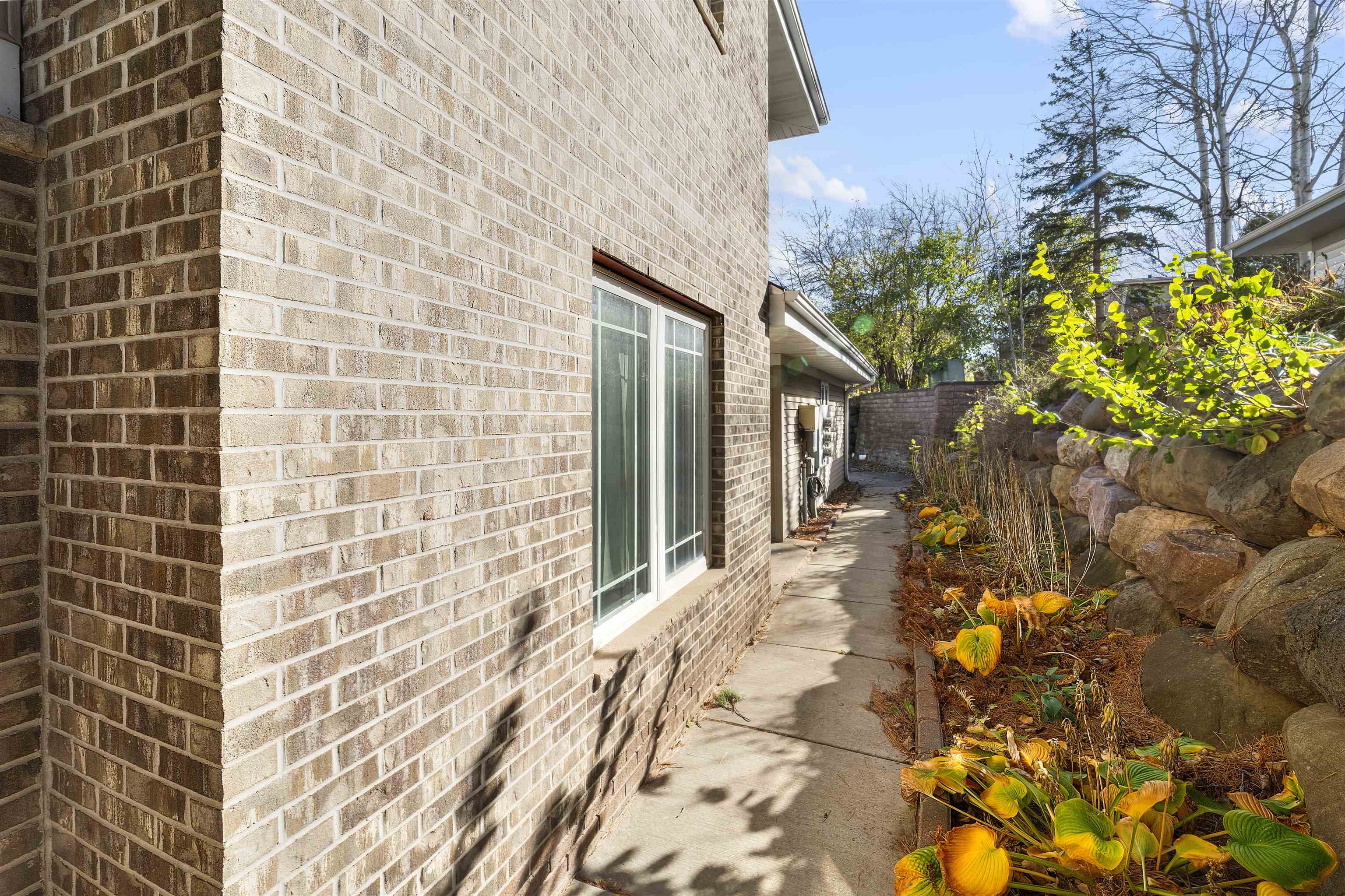 5571 Bantry Lane 2