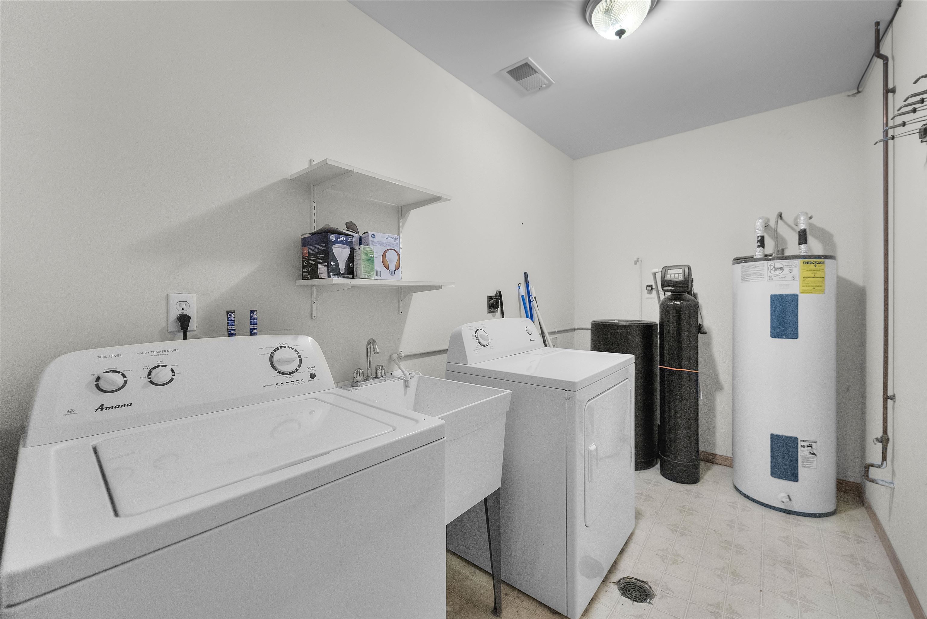 5571 Bantry Lane 2
