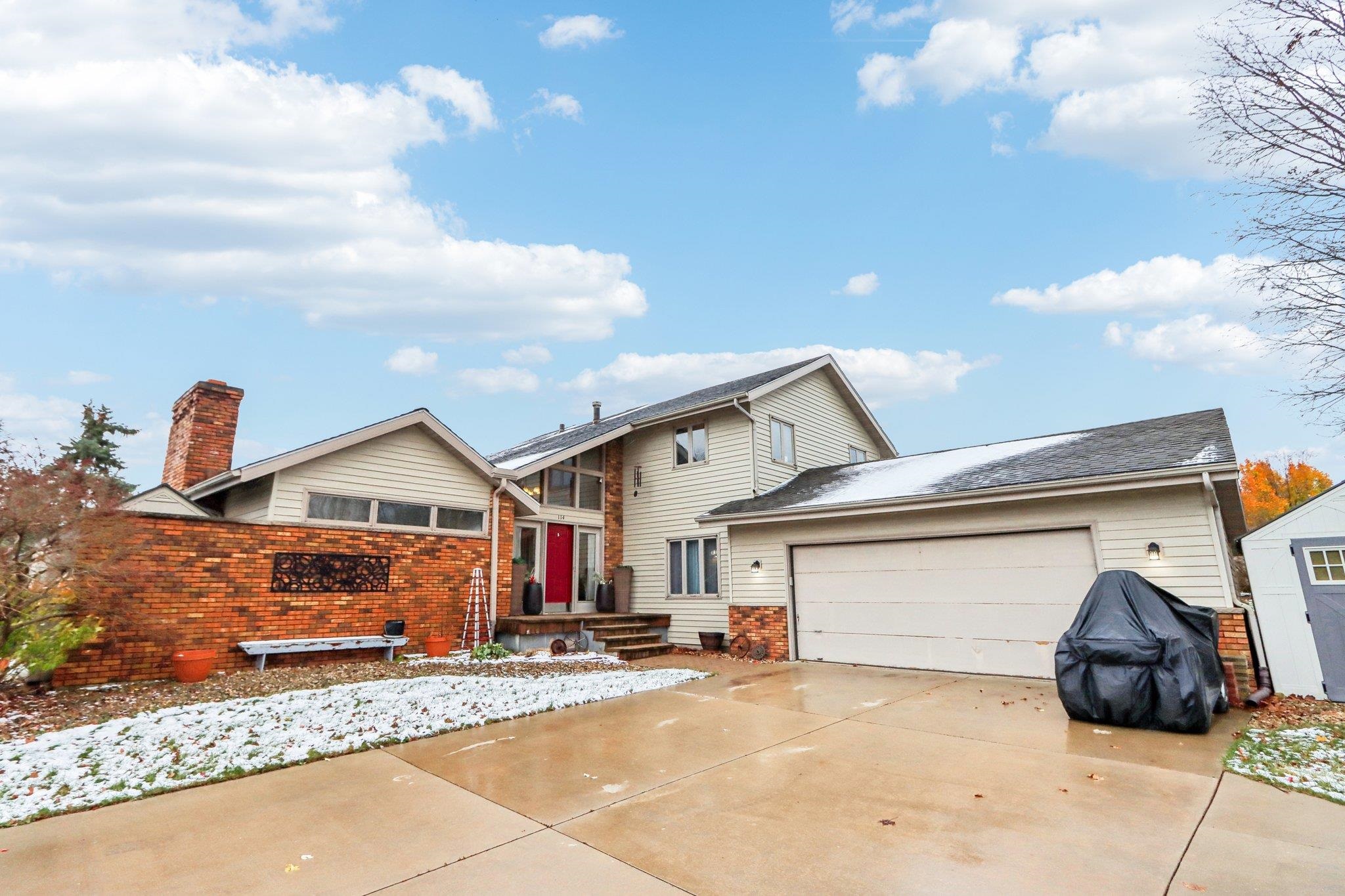 114 Kingston Way